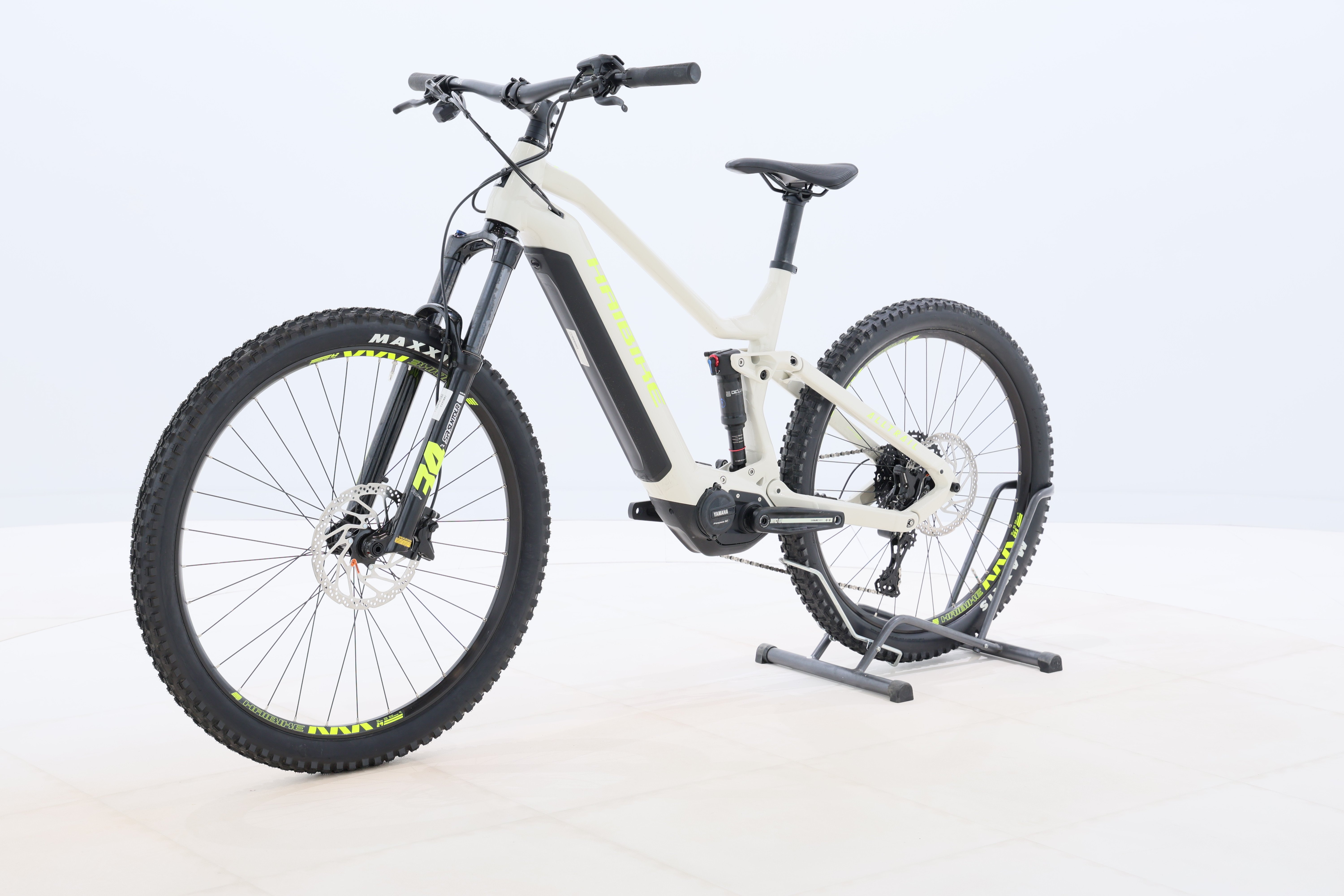 4b946923-0248-4d2c-9b36-b9658a13fd2d