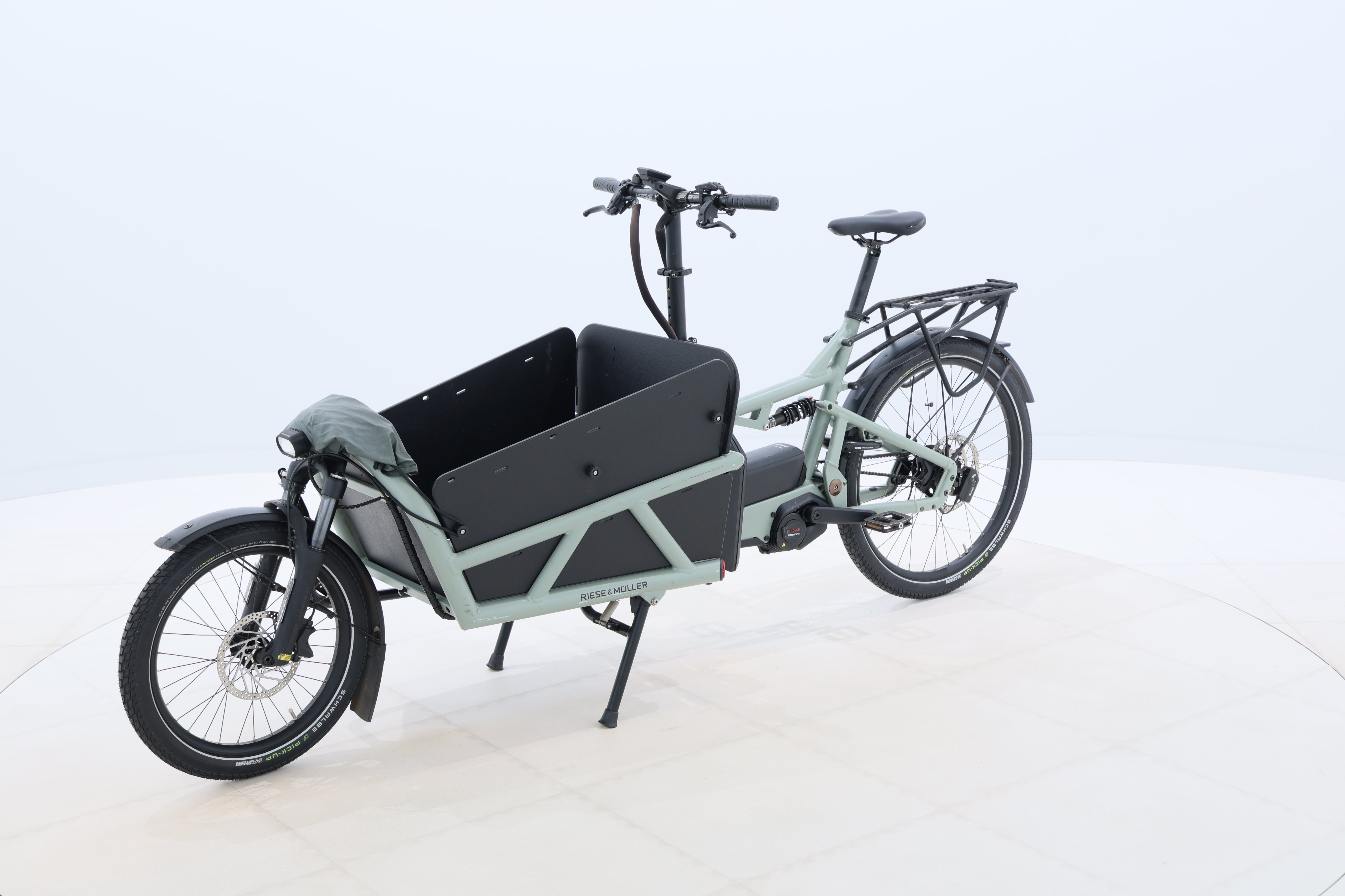 9f7b78bc-dcf4-47dc-9c2c-b207f5d46775