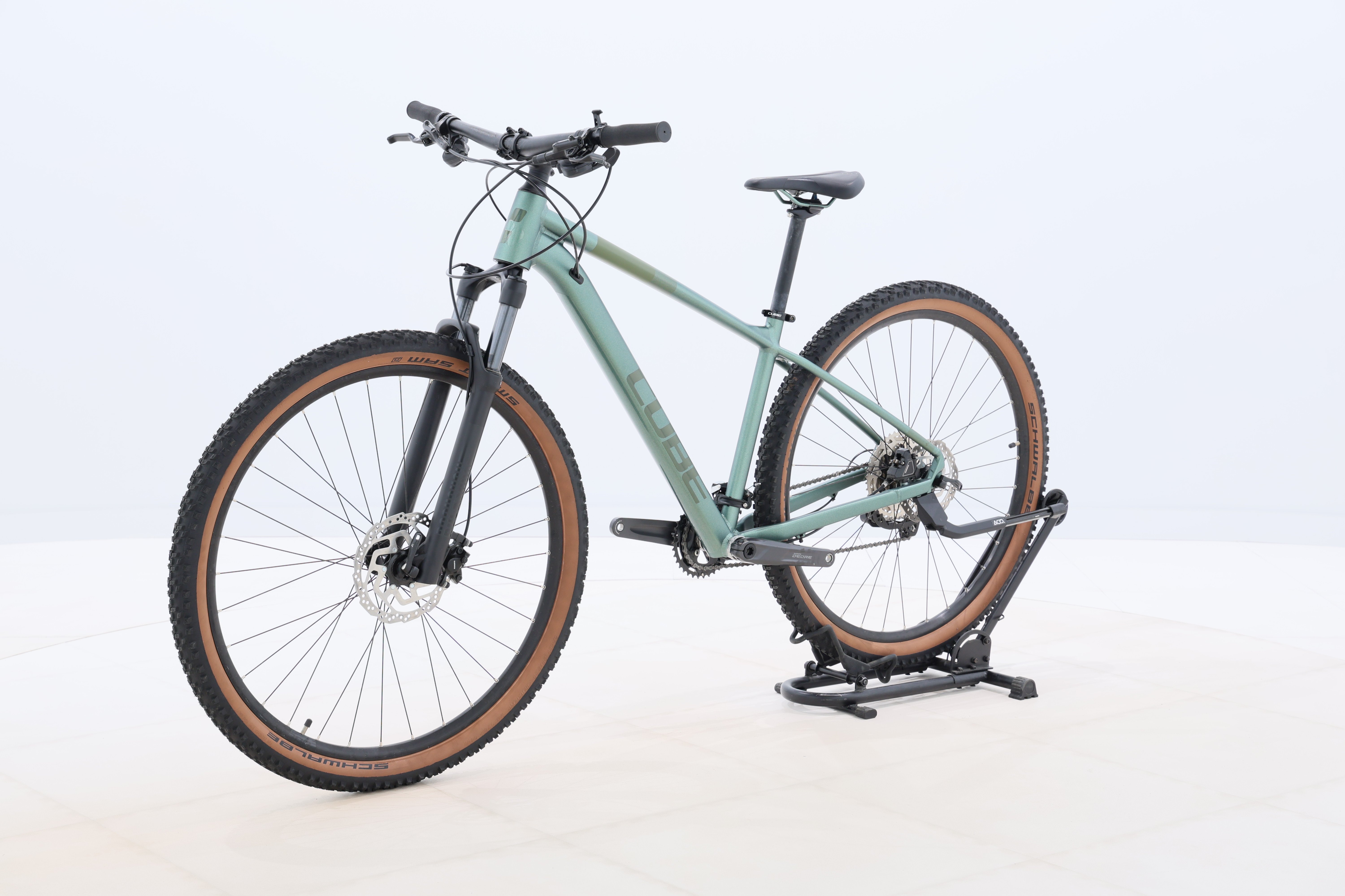 ce56a62f-99b2-414c-90f1-cc2948d0b3b7