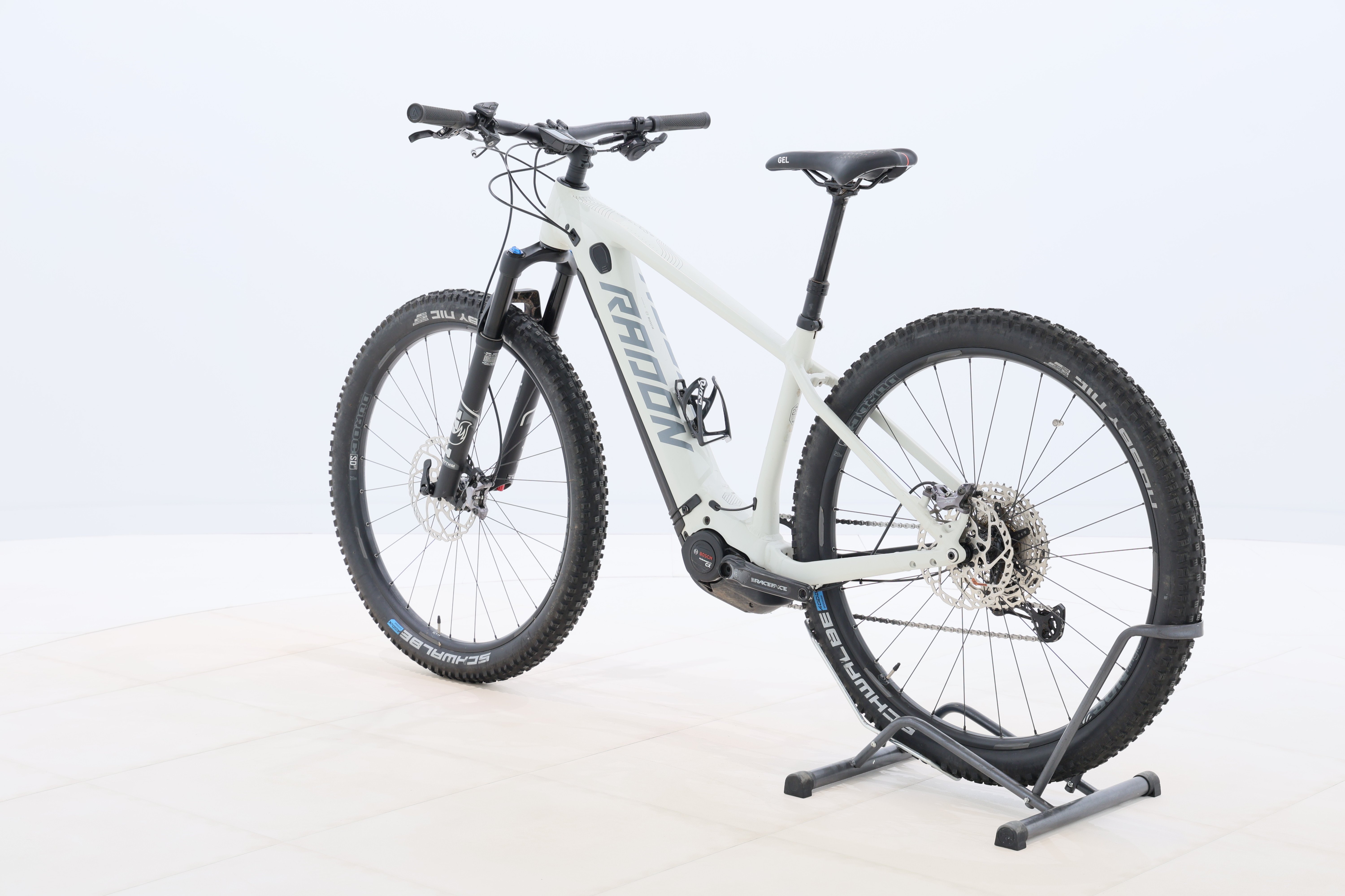 43a6ca60-7797-4bf1-af44-79e1acdd0a89