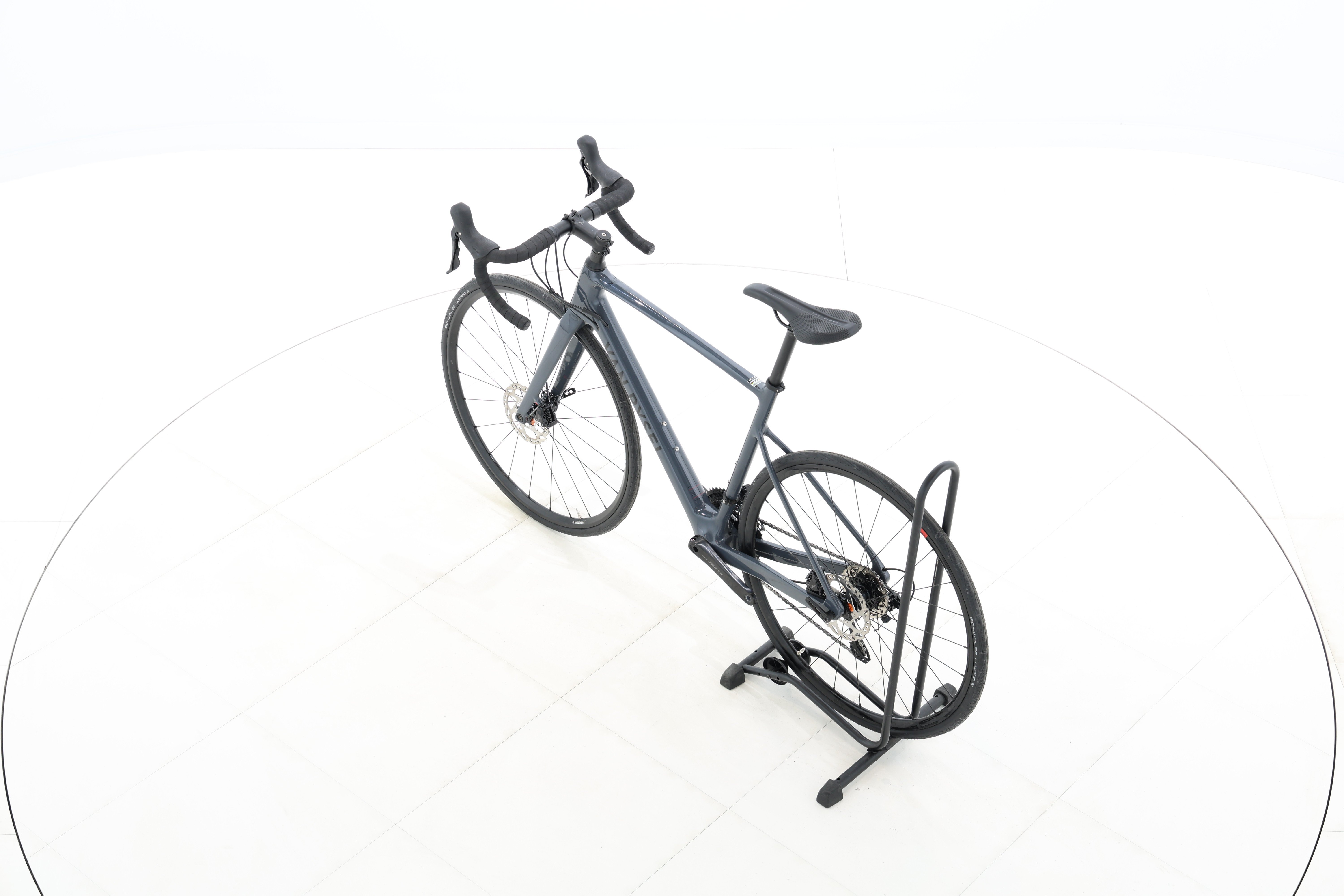 6951b8fd-3996-4b7f-973d-7713d286f8b1