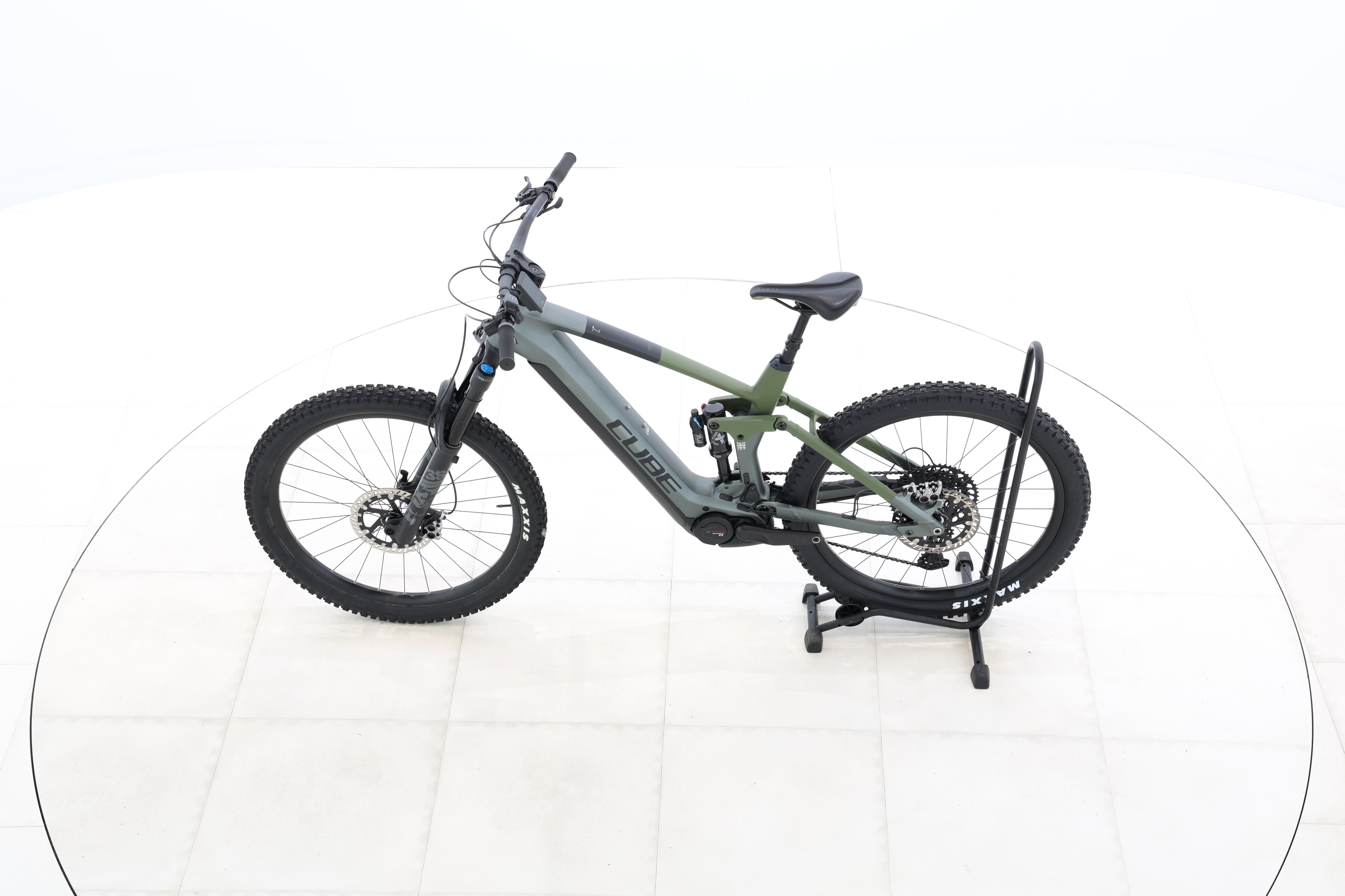 cafb01a0-842c-44b4-9453-bf0931a72f8c