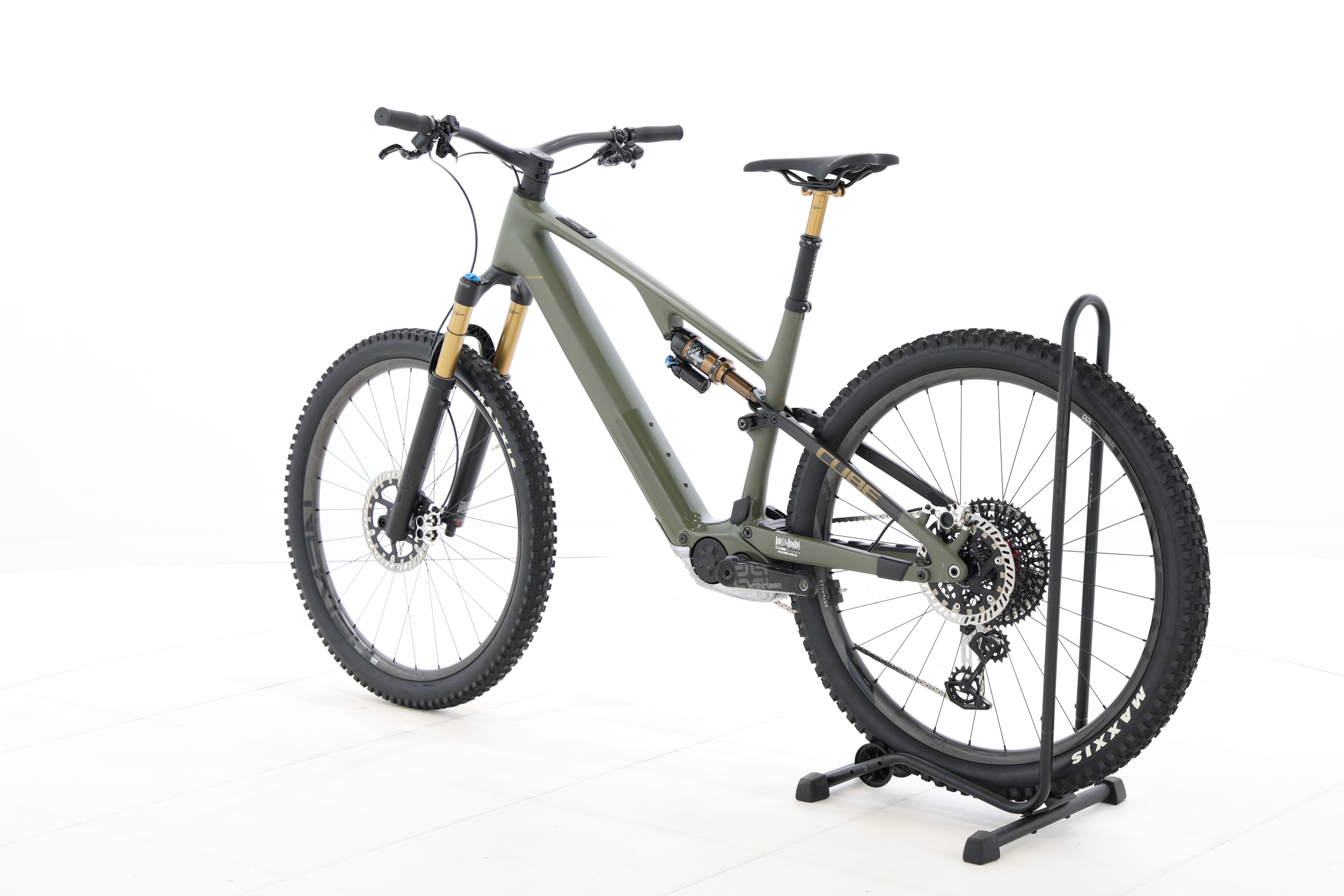 9811c31d-fa95-4ee7-b45d-013d33c91b1d