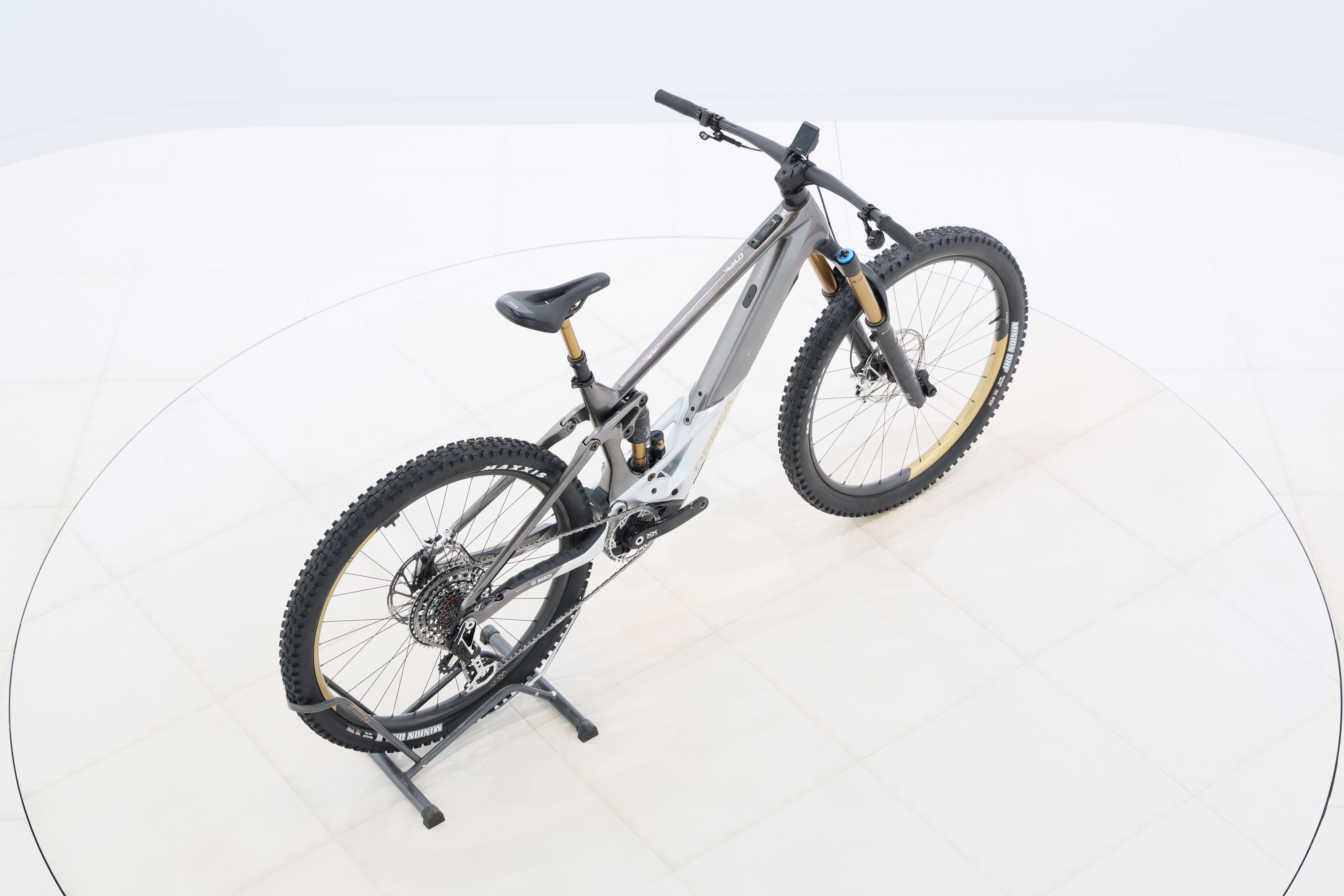 3fdd685f-f145-43ef-ad9a-01a57fcde369