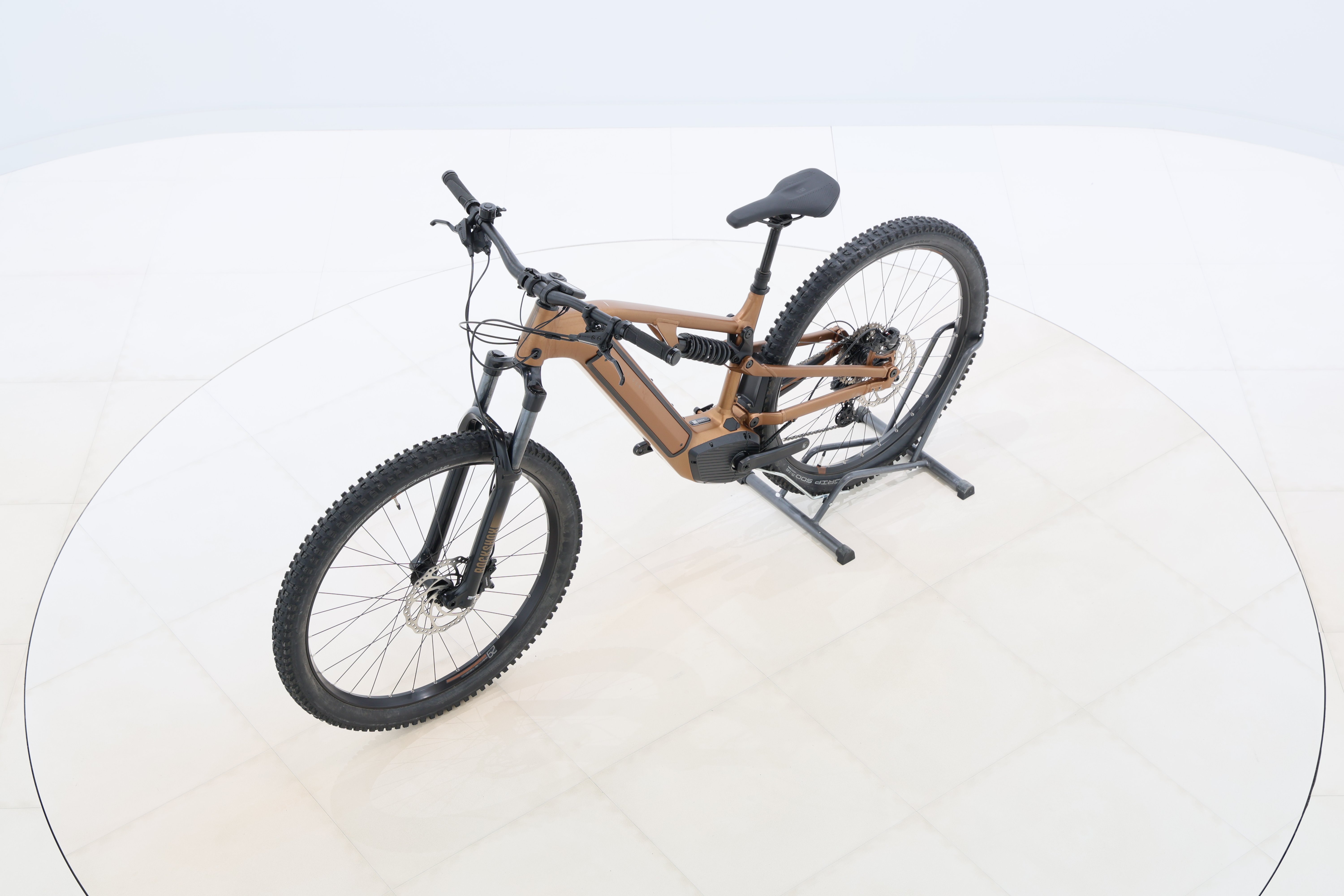 b46dbee3-66a6-4c53-bac4-4093ecddc7b1