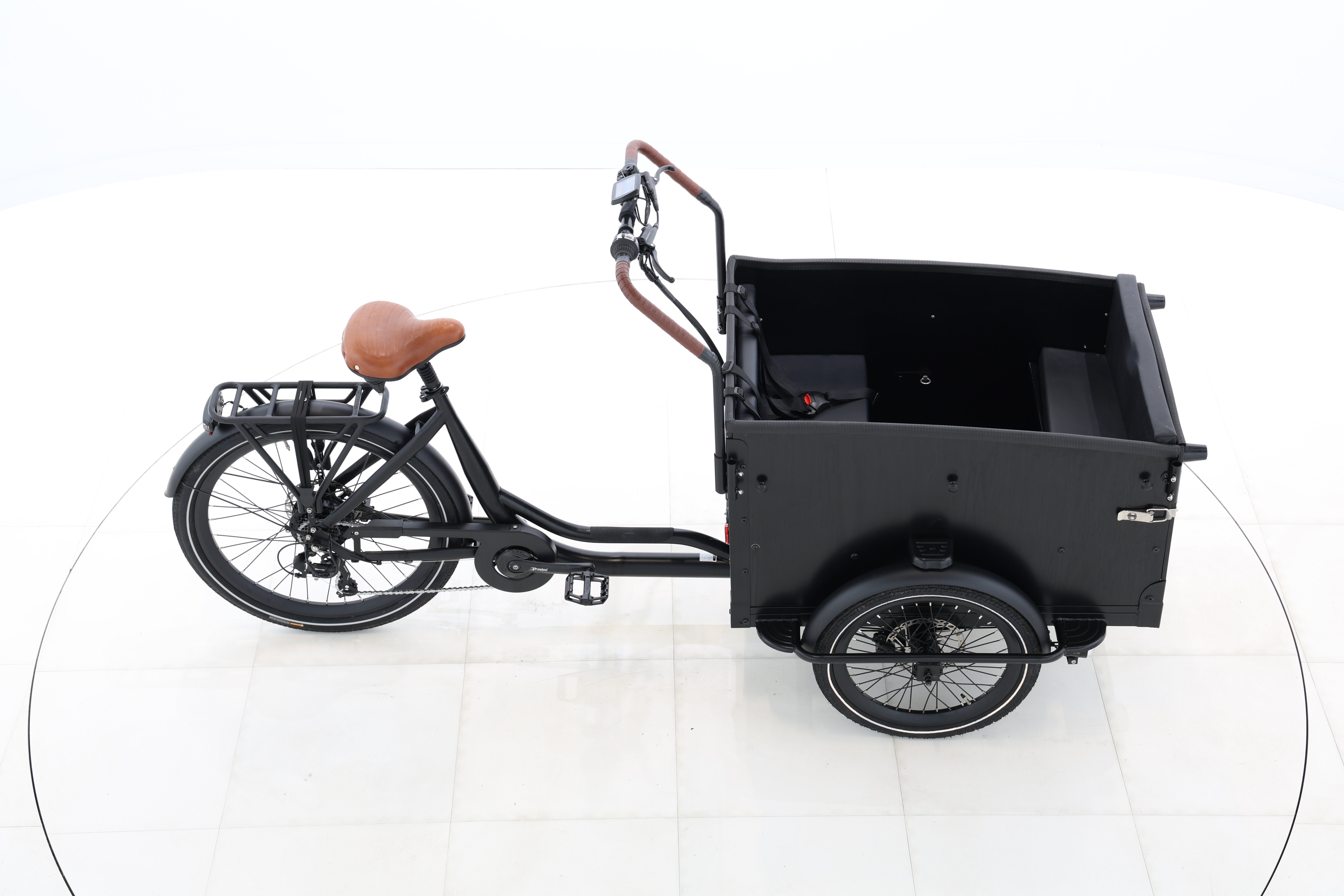 f7b67f69-0daf-40ae-9861-b90934f7a80a