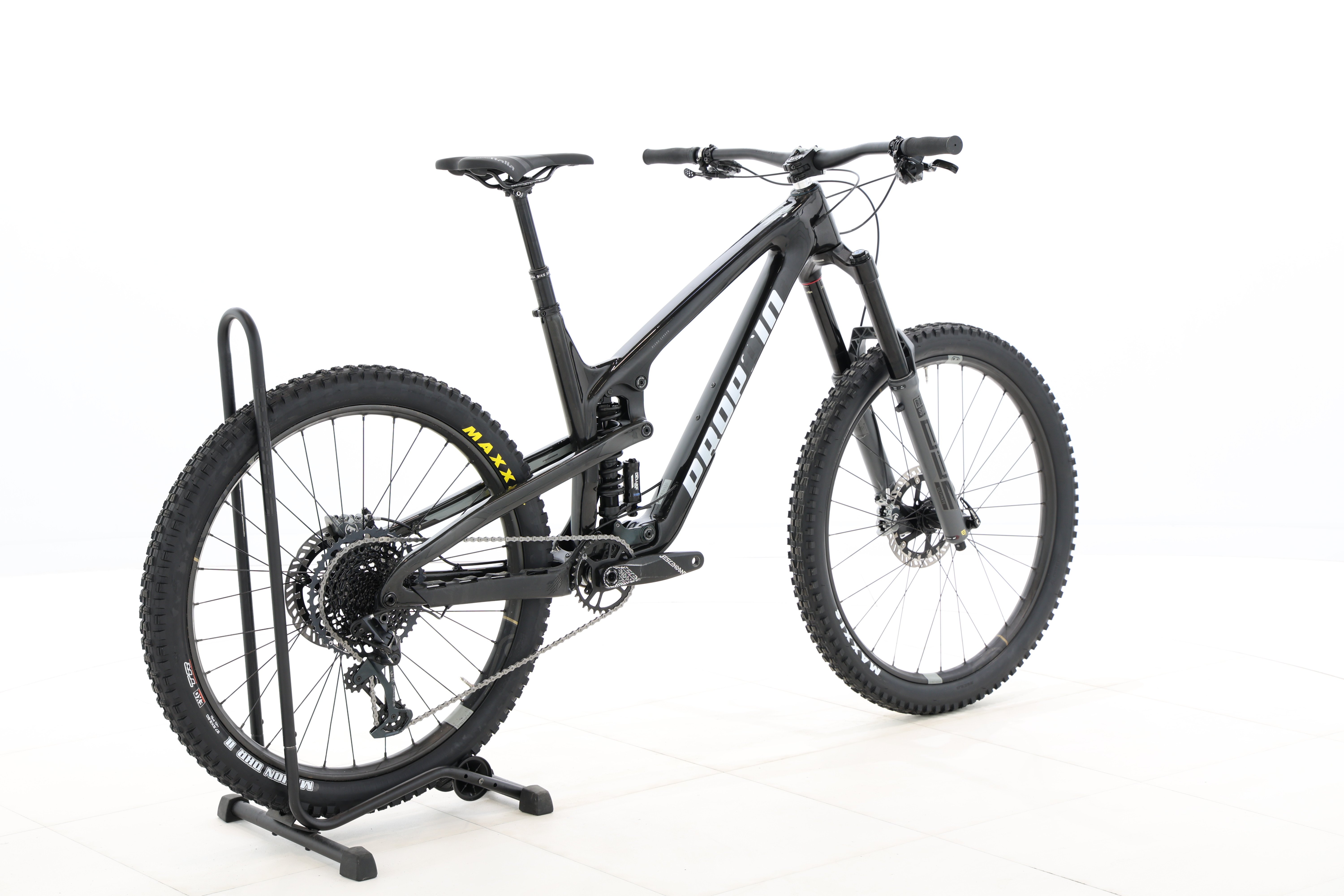 8a03a94e-99b1-40c1-a42d-a53c22201d1c