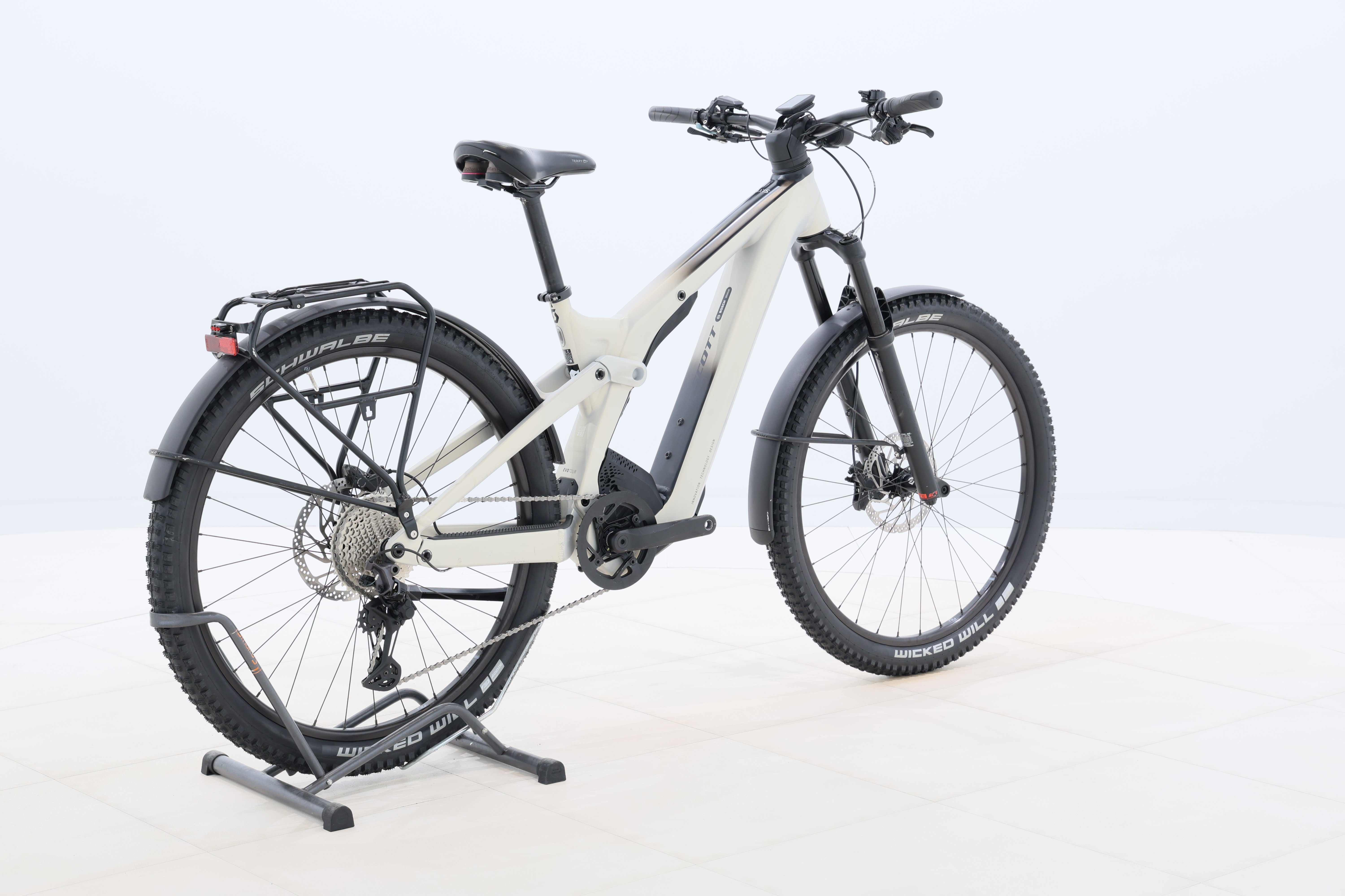 01a30d54-7bf4-42bb-89e5-3c07b74aa495