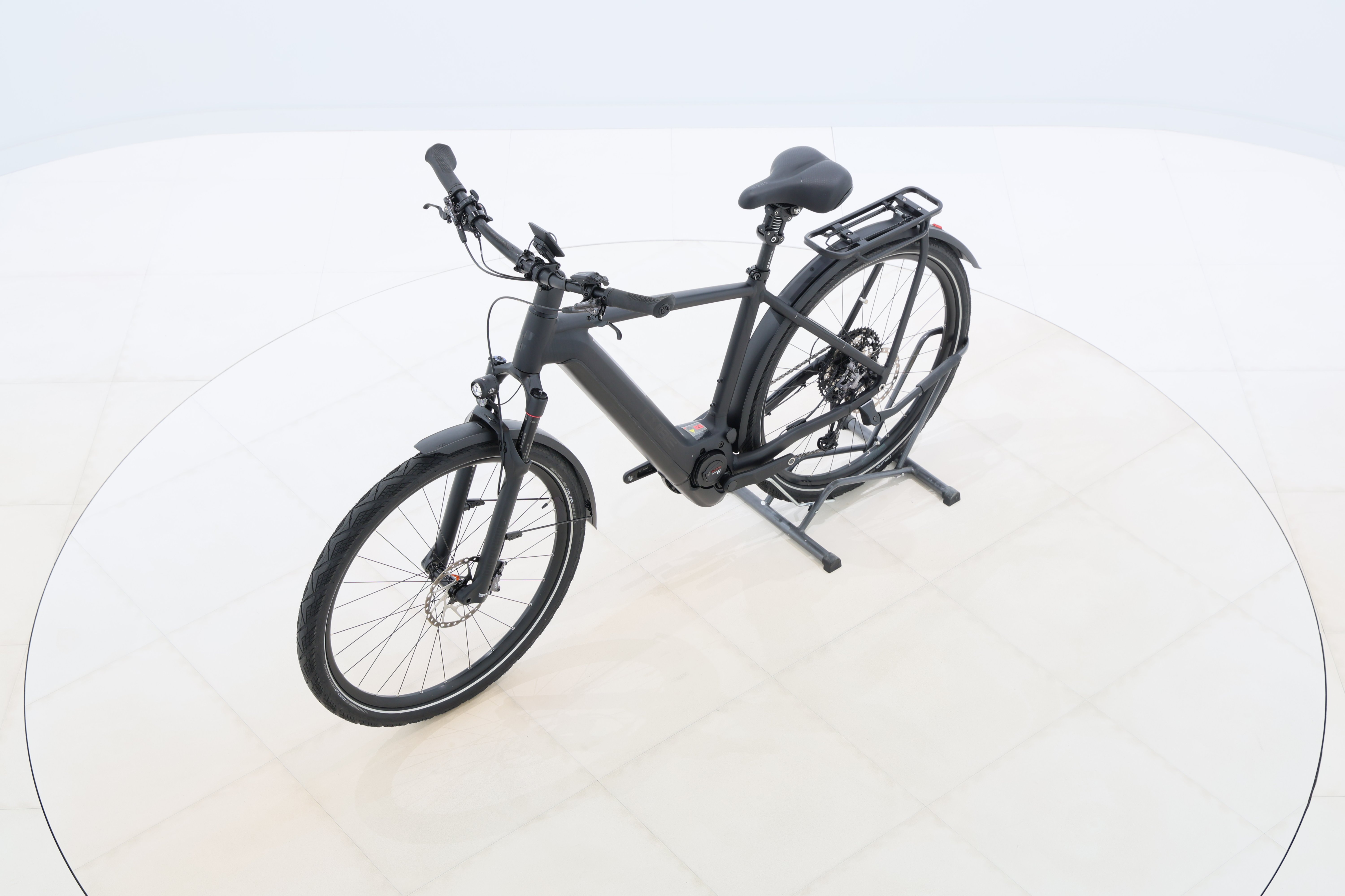 26b6f5ea-6b25-477a-8d37-a7b32b895f53