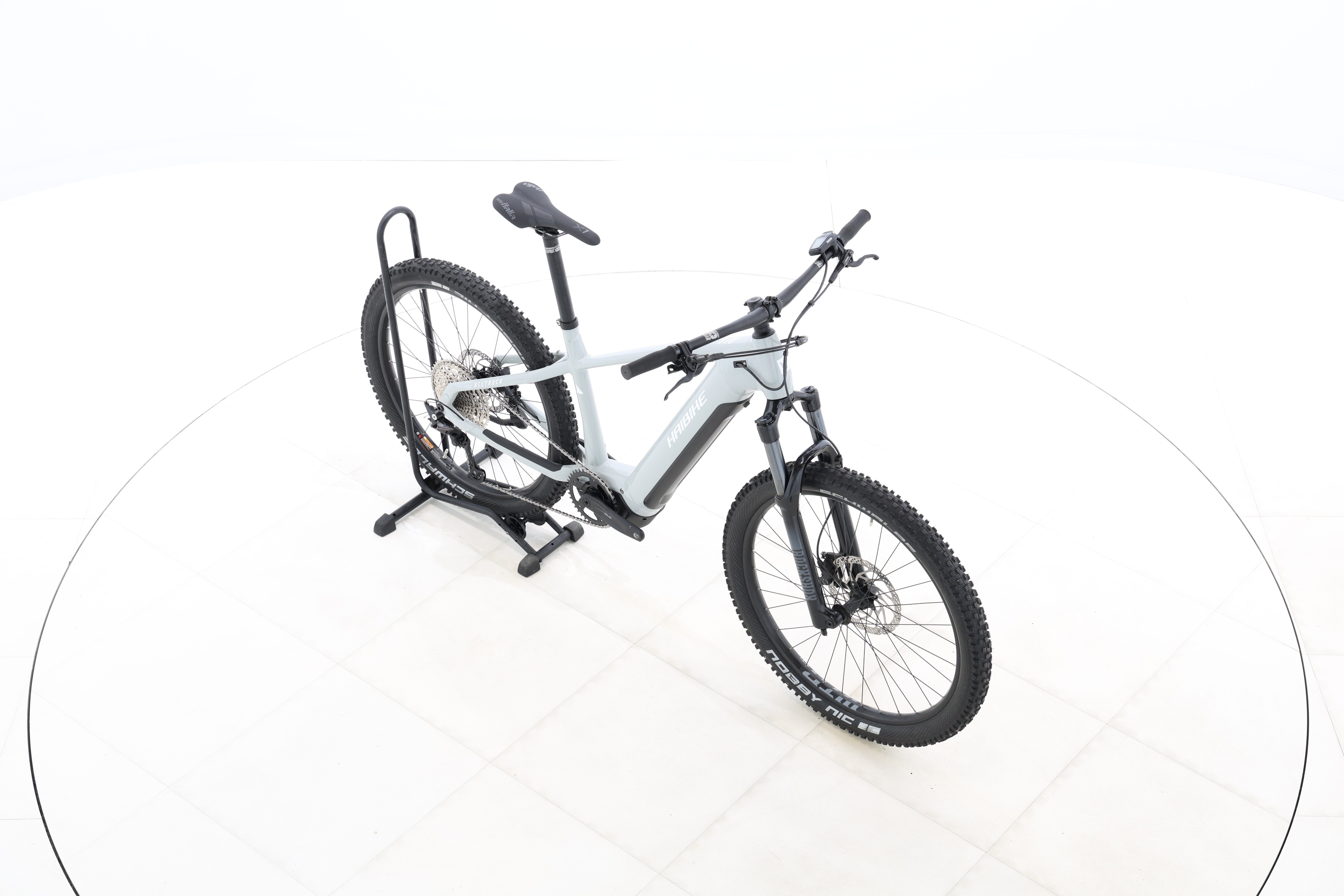 6d21da22-0c33-440a-8388-b4e660a0fb1b