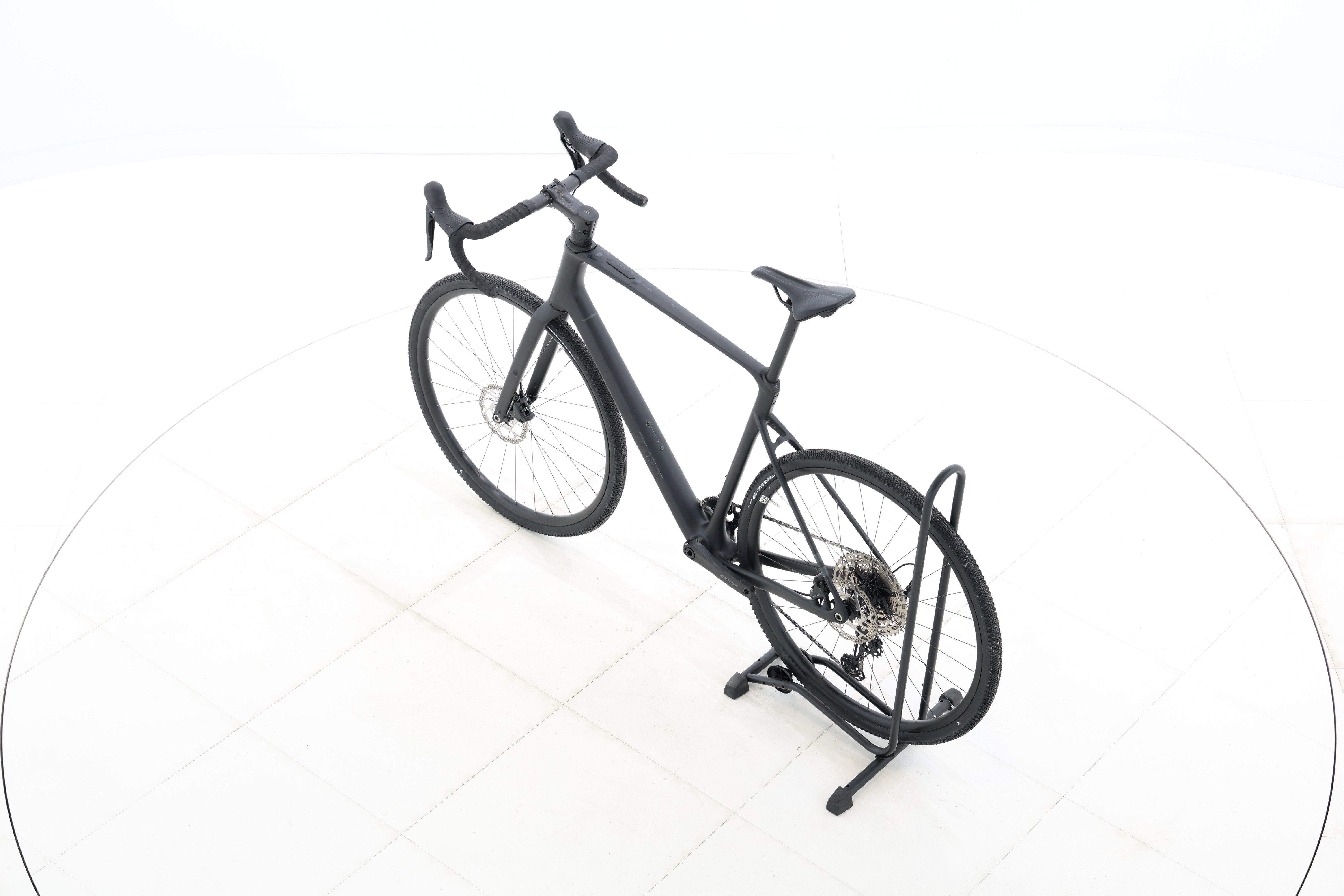 d77c3e51-20bd-4c8b-a5a1-fe48aeb2f6d0