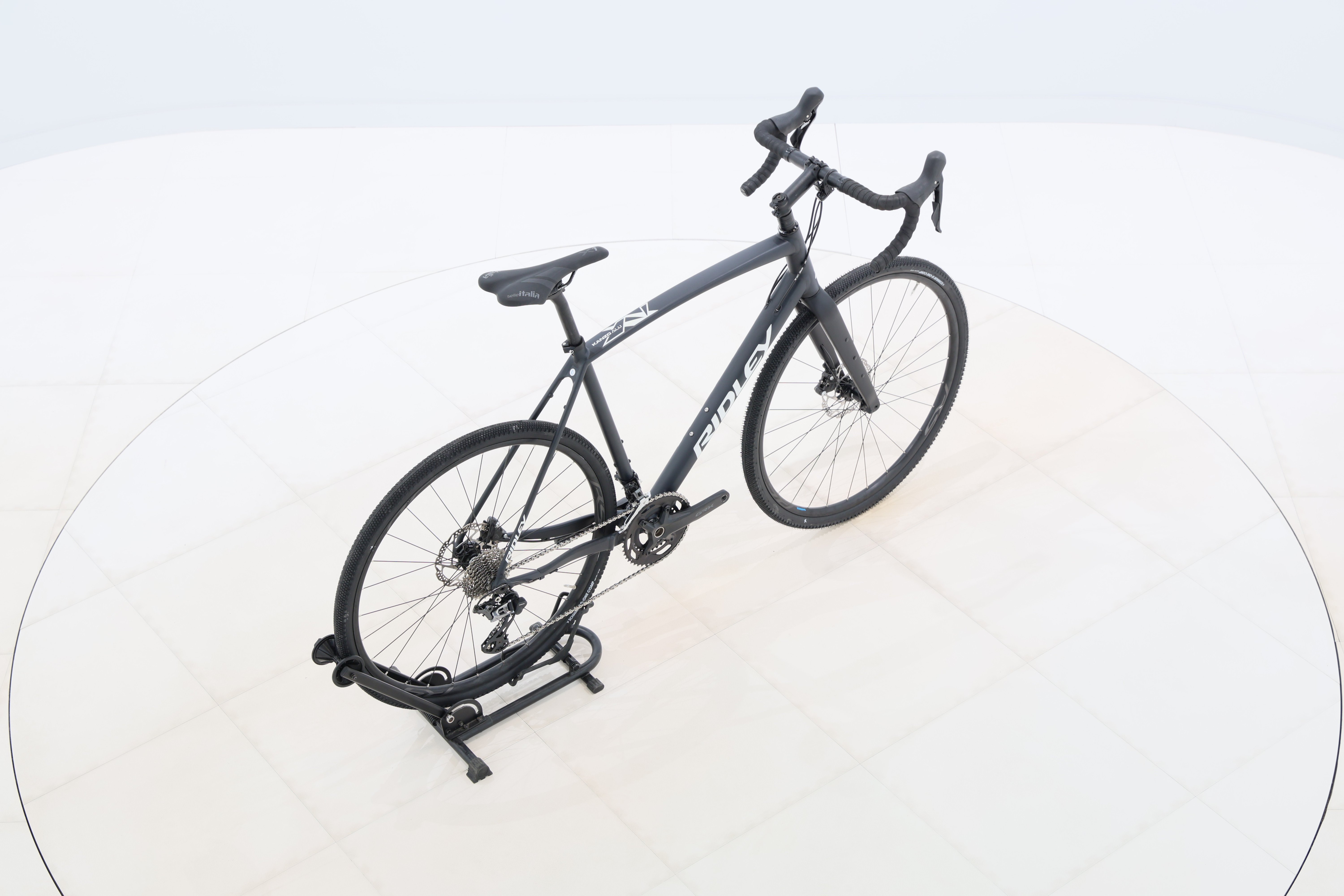 ad8343be-facf-400e-b338-1318bd8464c4