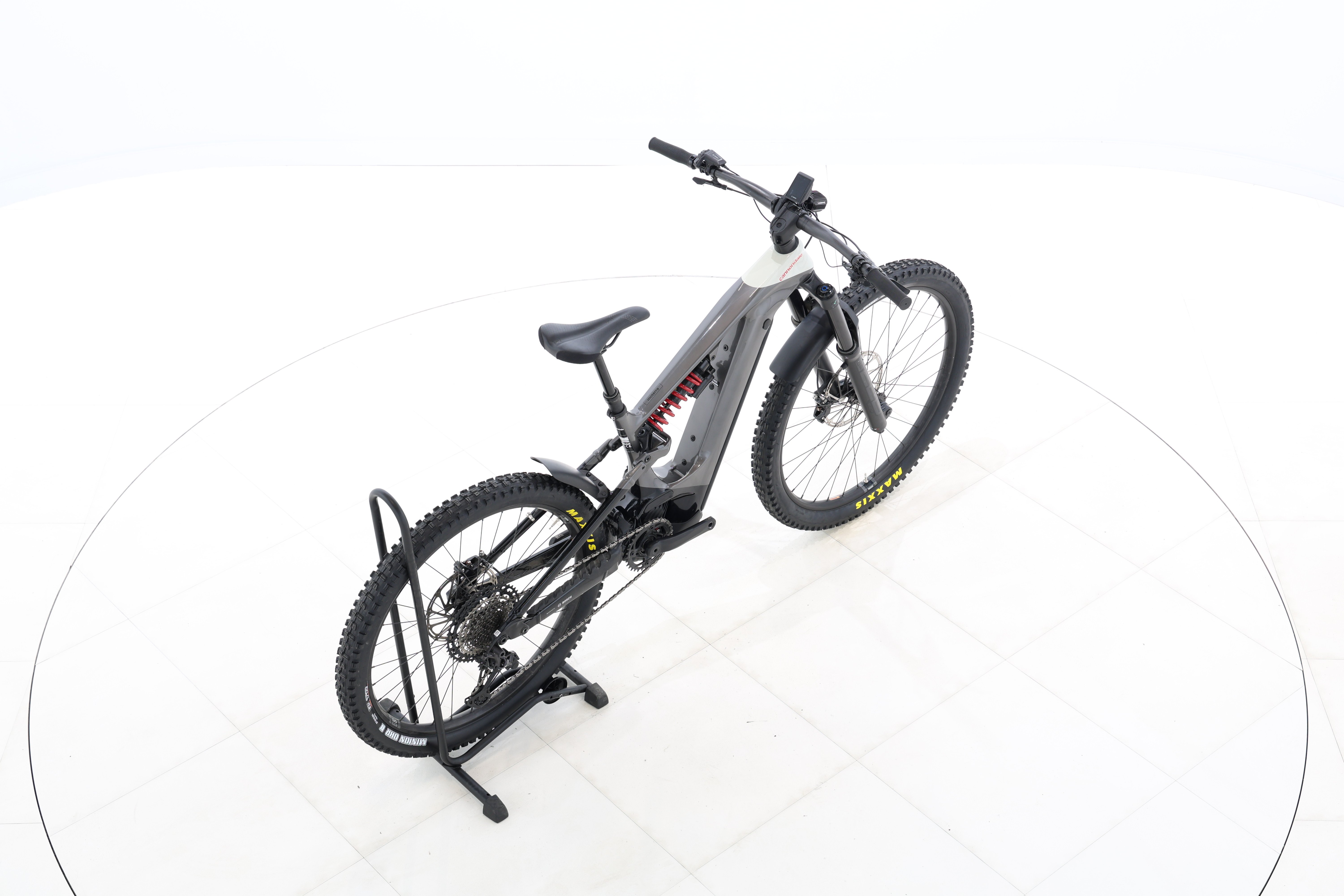 a80287d4-10a0-4fff-a72f-59913e83701c