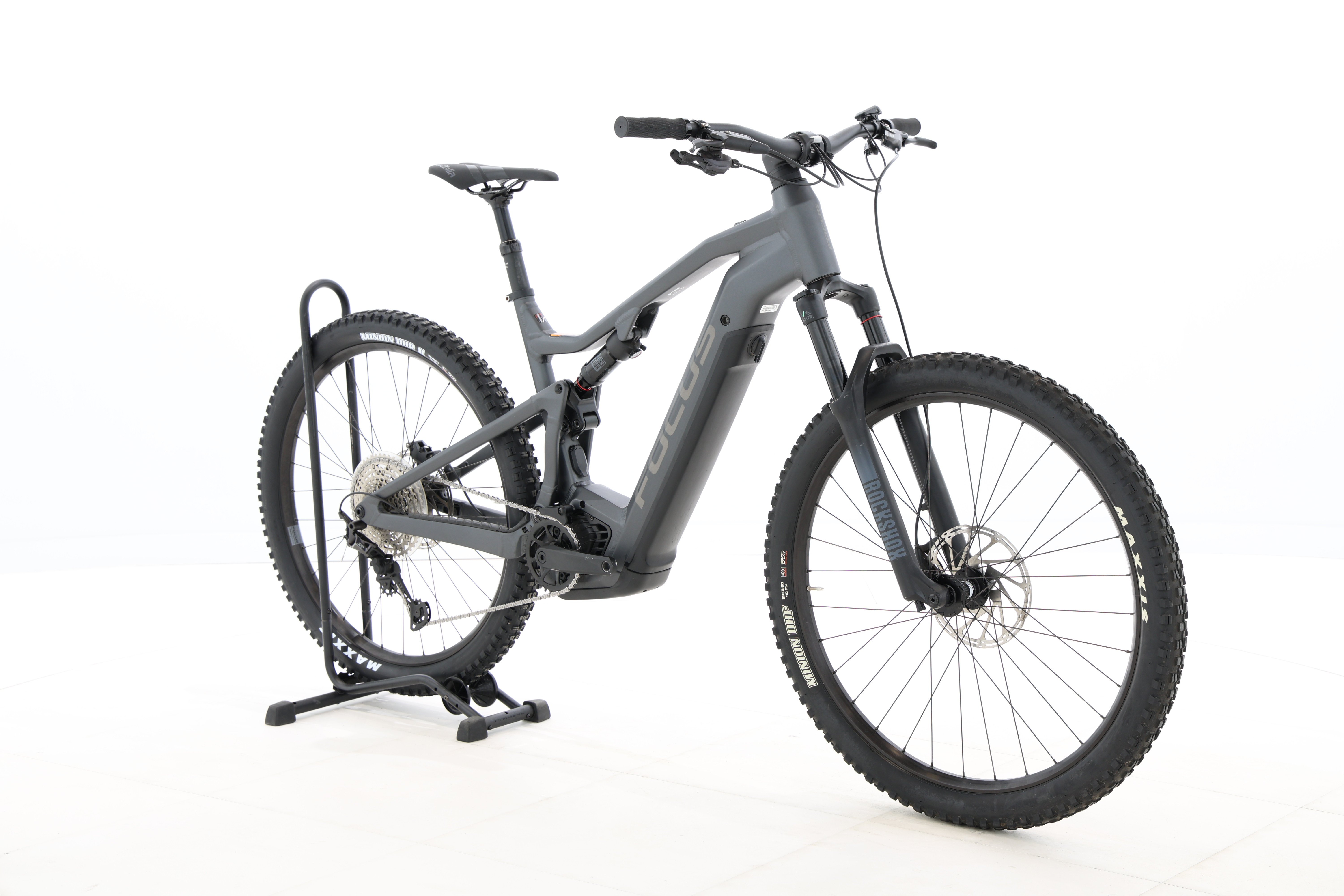 84d9cdd3-f045-4aaf-aabb-e708d56ff699