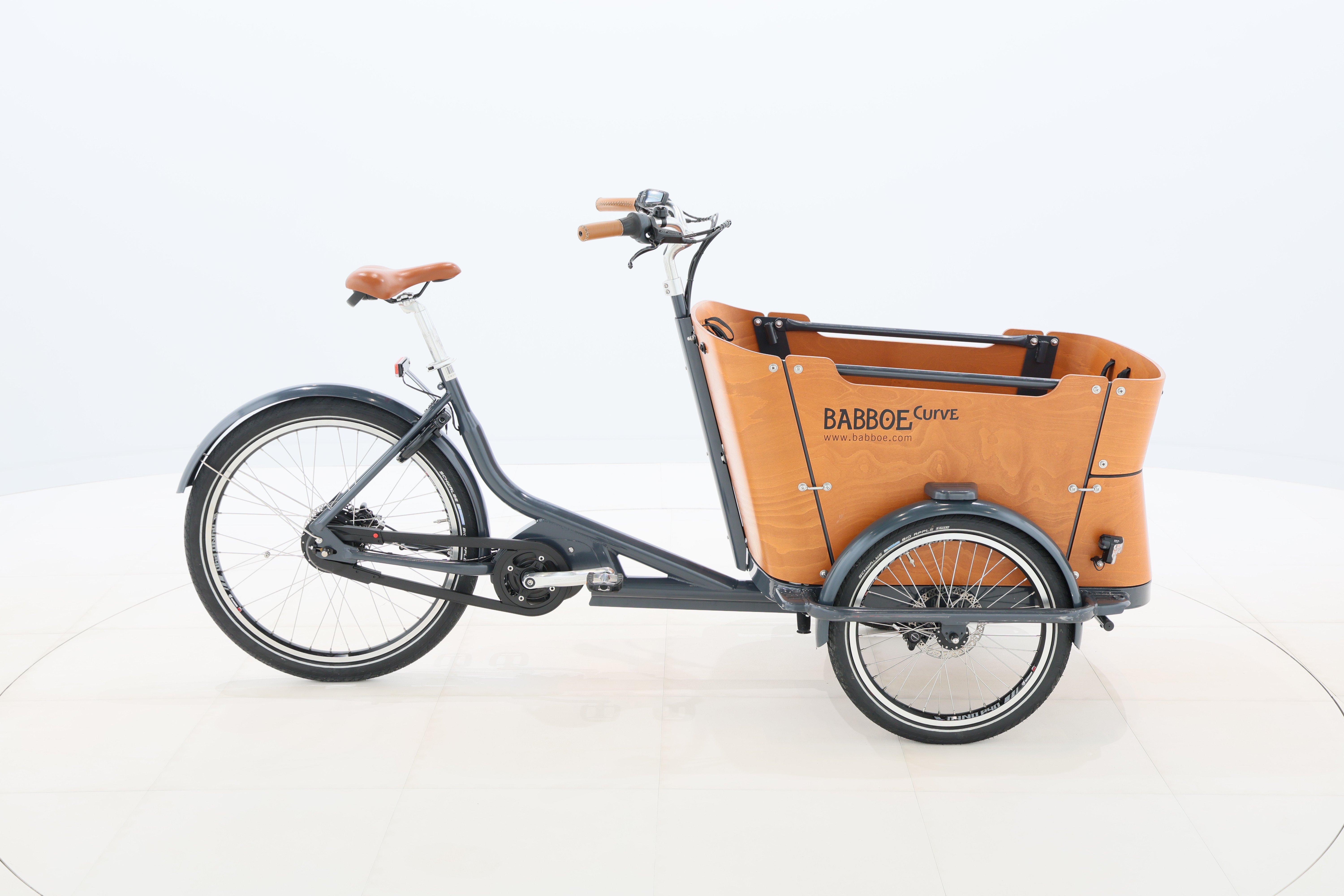 9bb89d5f-2d54-419f-89d5-2e925bc5e4c2