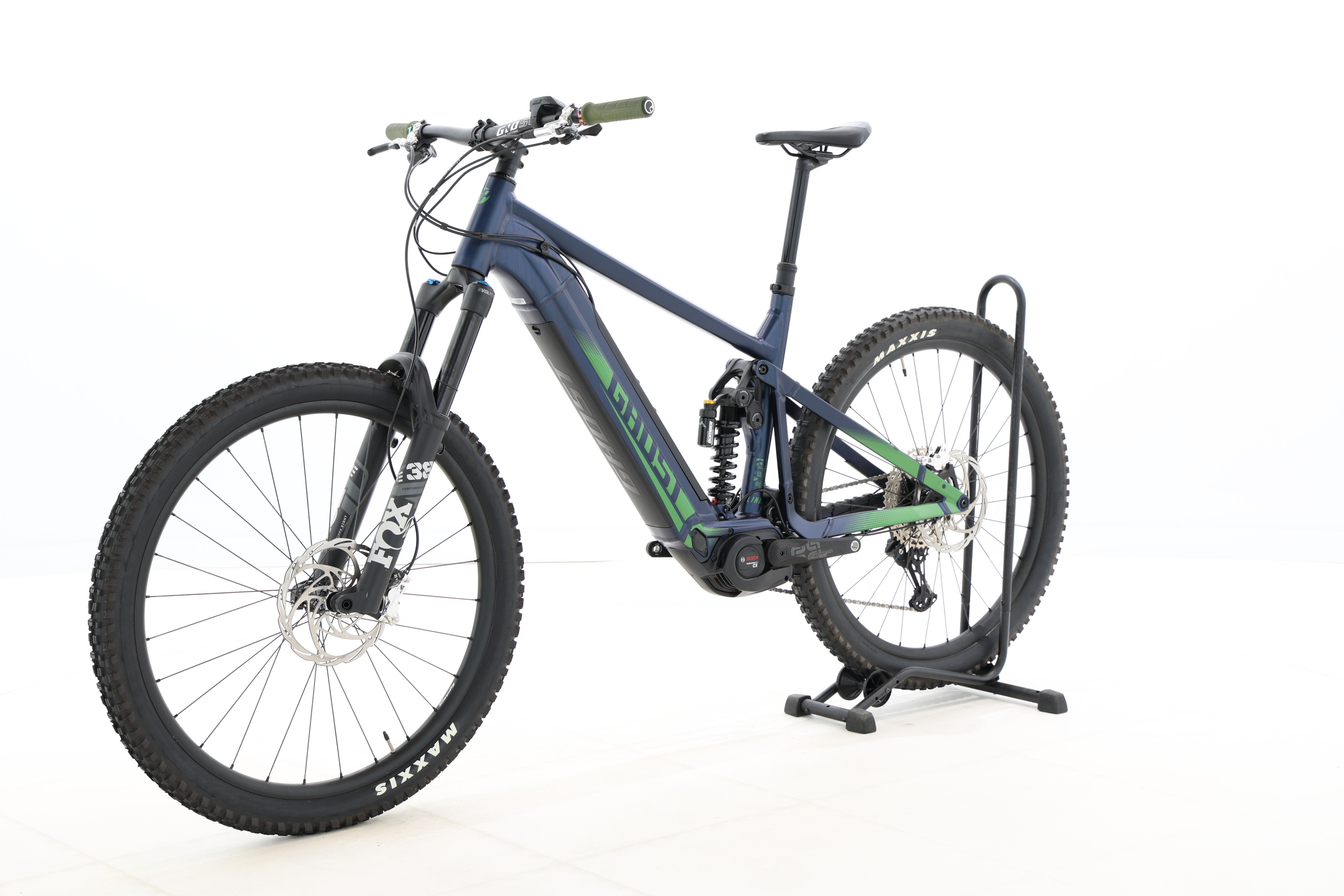 33a6d73f-f693-42a9-9e55-496d9d3b7989