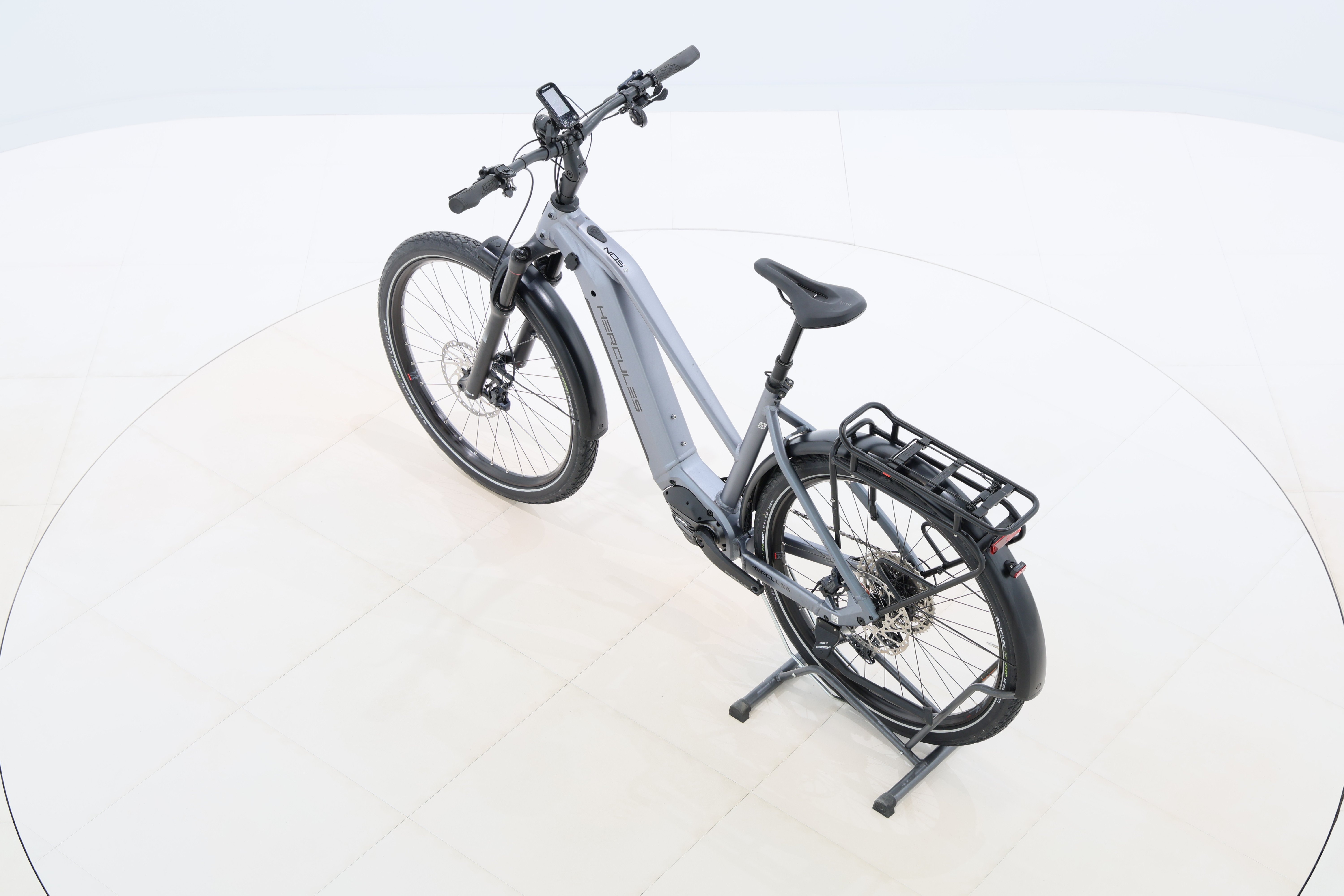 eecd3c90-98b9-459b-875e-3adf5fa01aa8