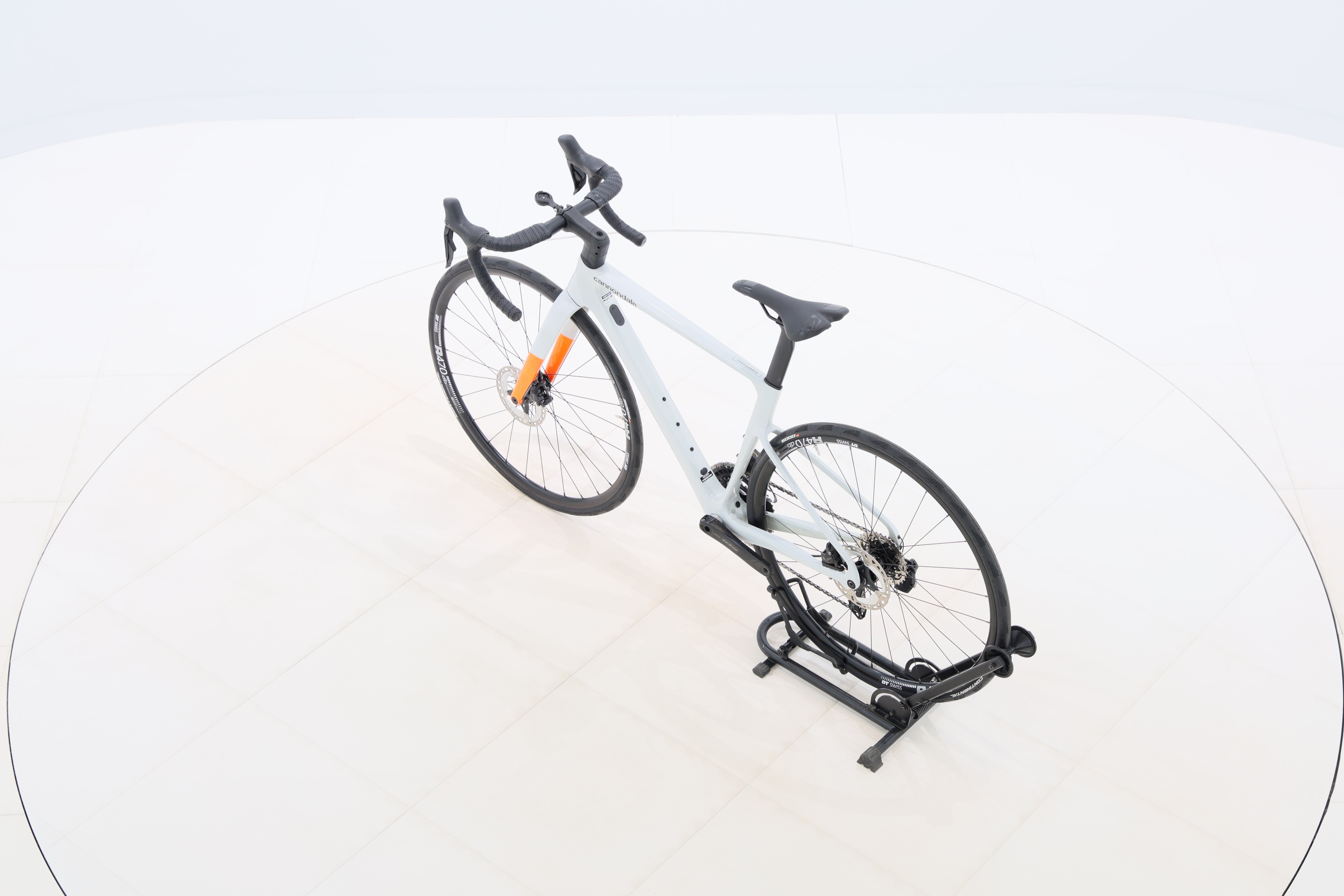 f858a72a-c6e9-440c-b2ed-dee784e73728