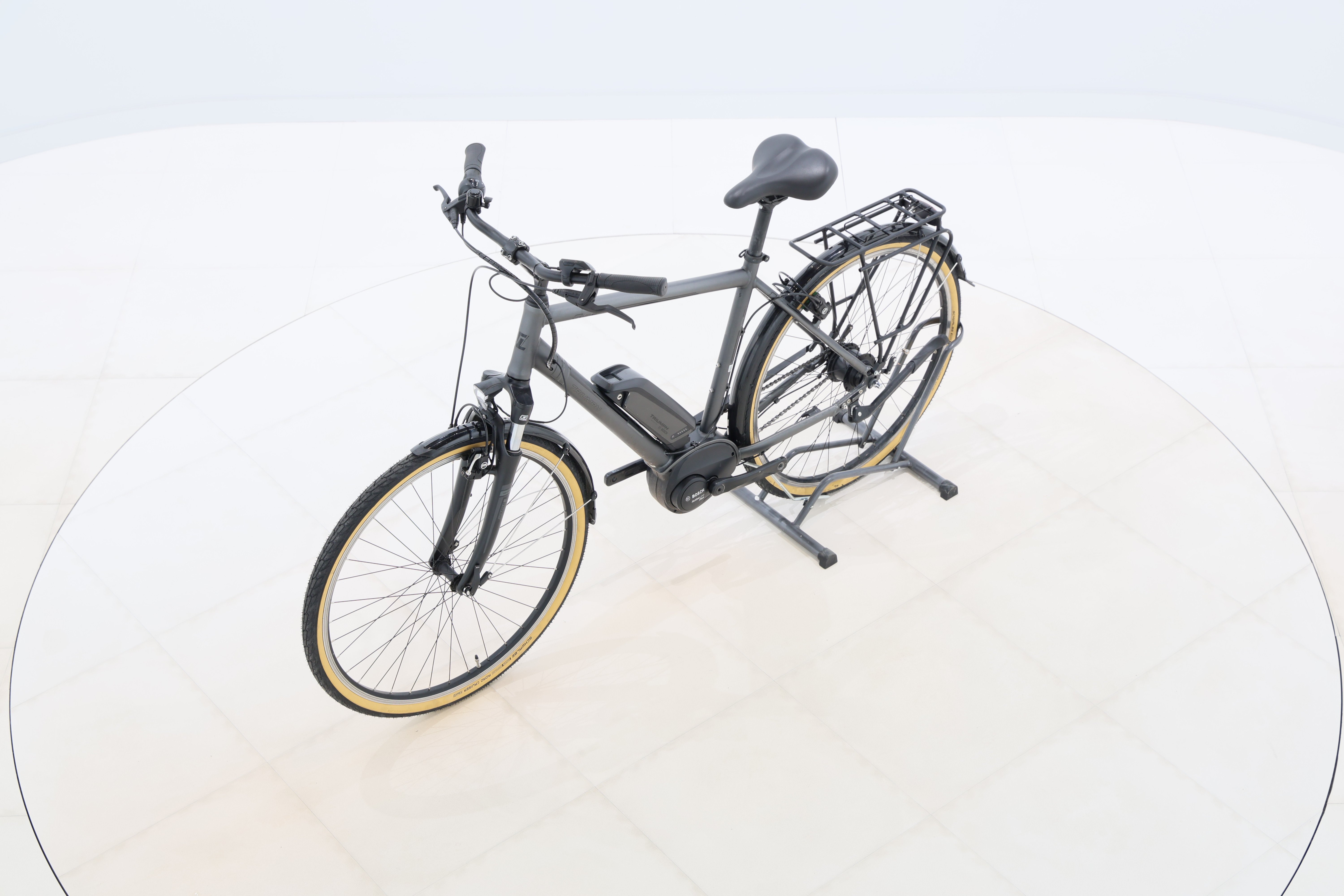 e370b361-0e70-4393-beec-3103d5e6767a