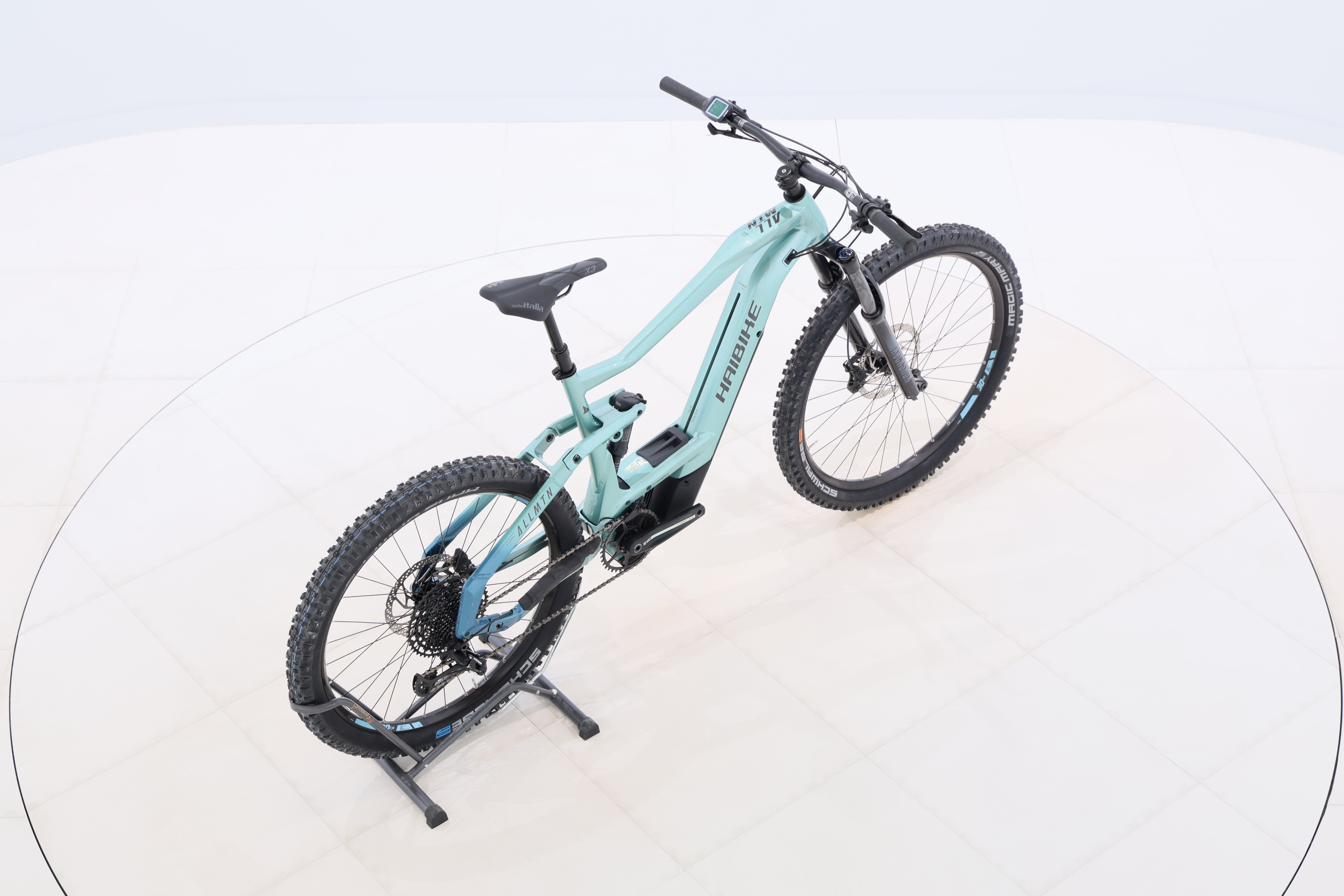 bb4eed82-7de5-4cb6-9e34-141313a9744d