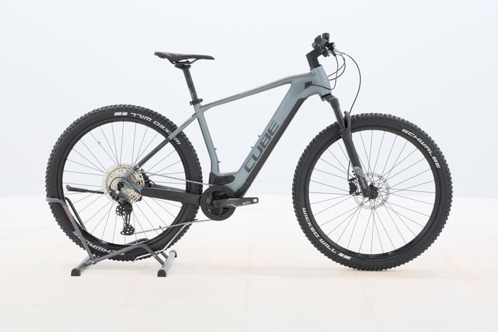 Cube REACTION HYBRID PRO 625 2022