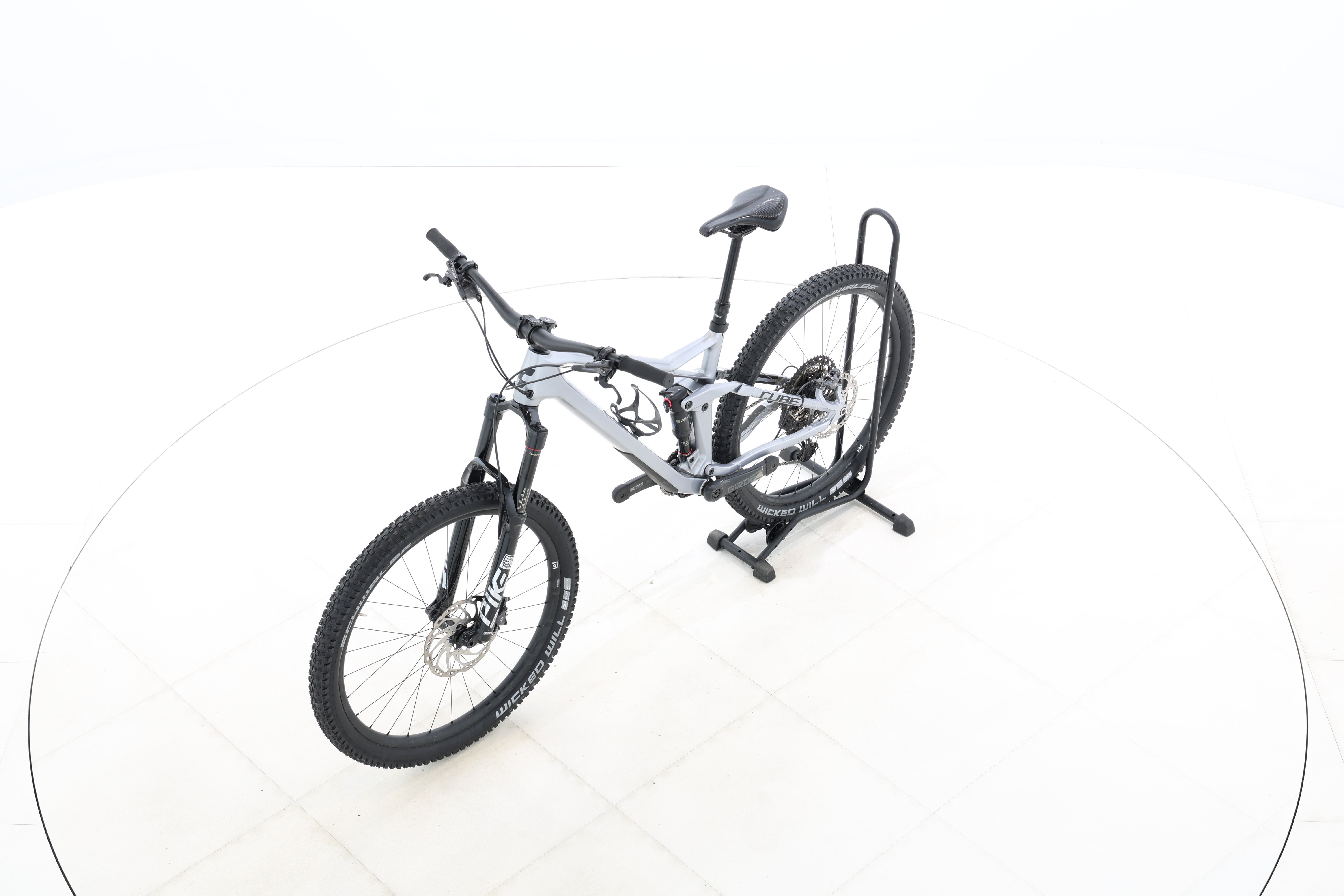 bd1996a8-1186-4474-bf48-7df21ac3877e