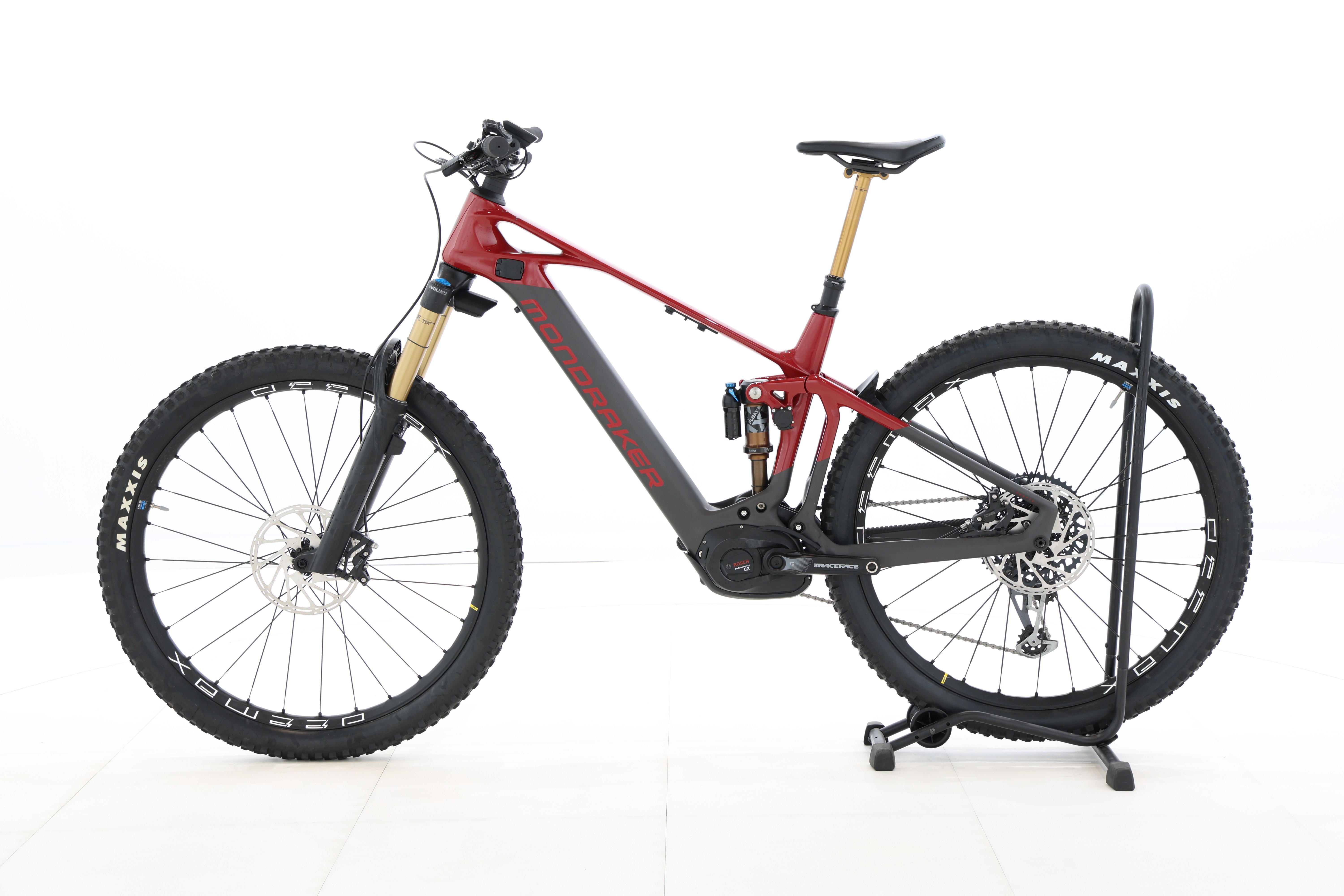 a67abd27-7396-4ae1-9d7c-30c91fdd0d3f