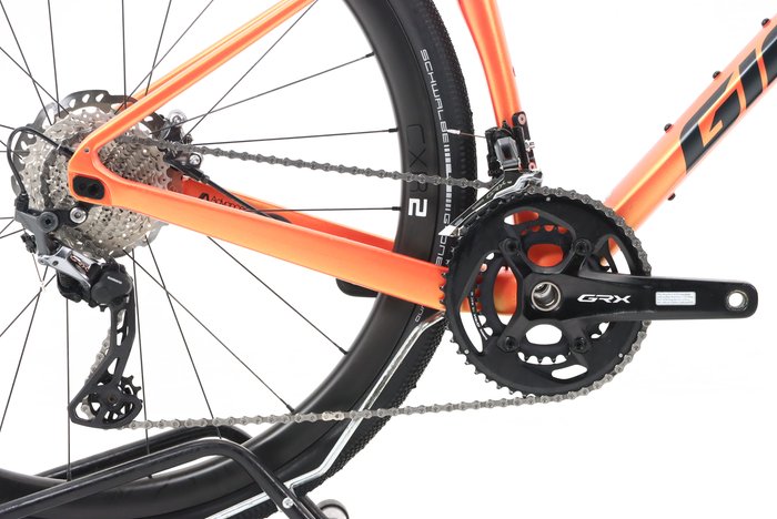 Giant REVOLT ADVANCED 0 2024