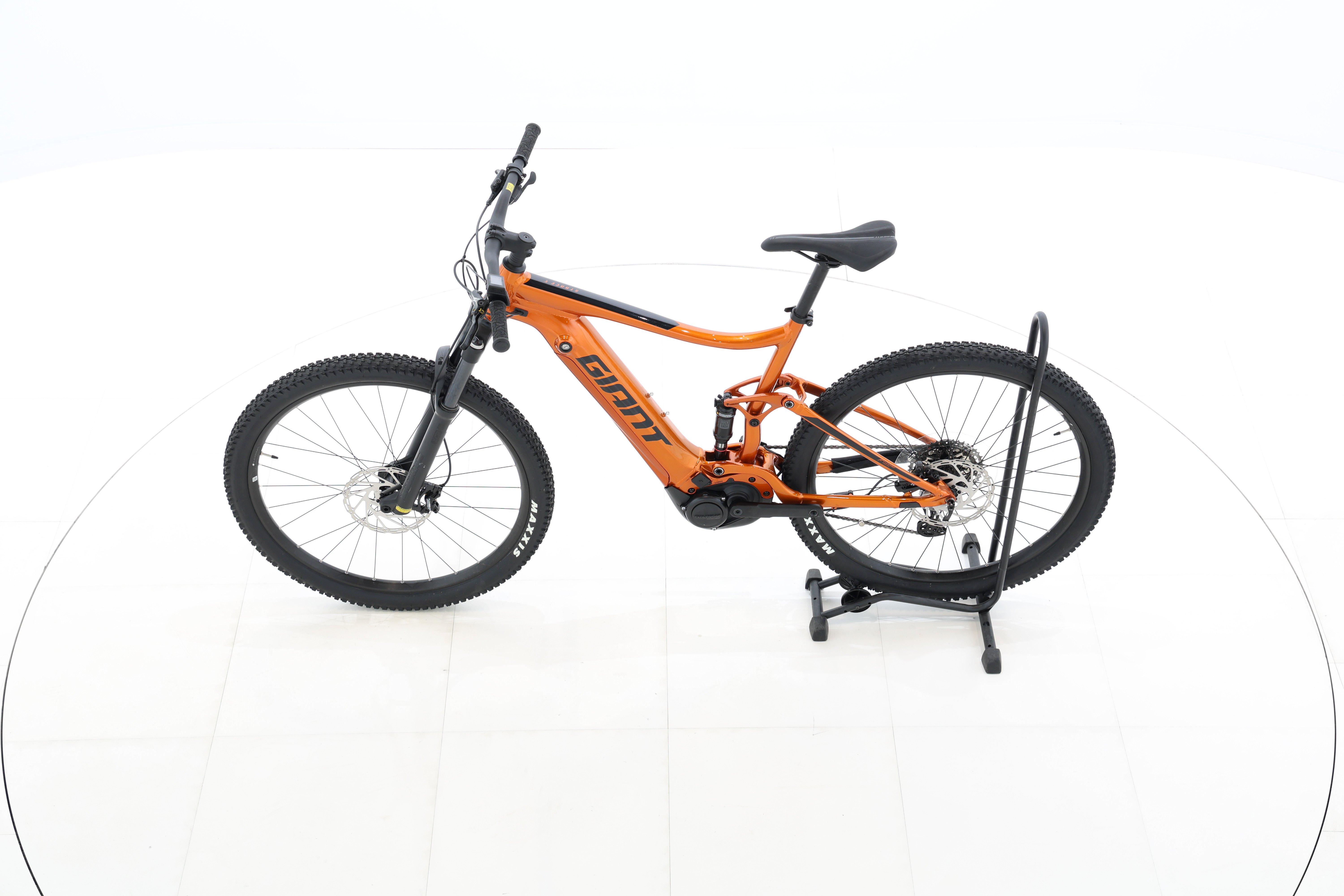 c720f06d-1041-4fd2-9d09-e26ebbb582a6