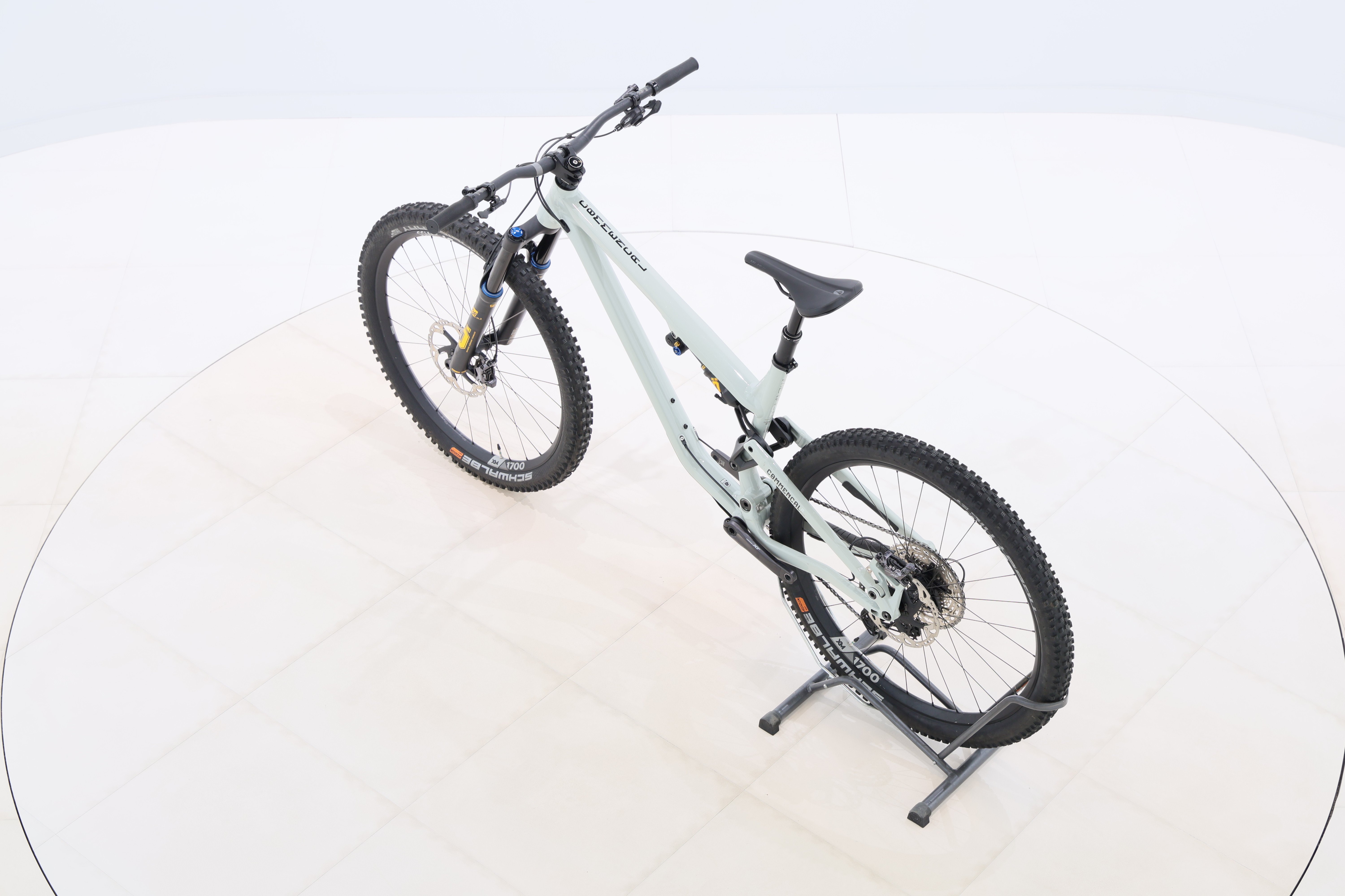 7d2db1b2-cf2b-4e4a-8ce7-a406a32f4ef1