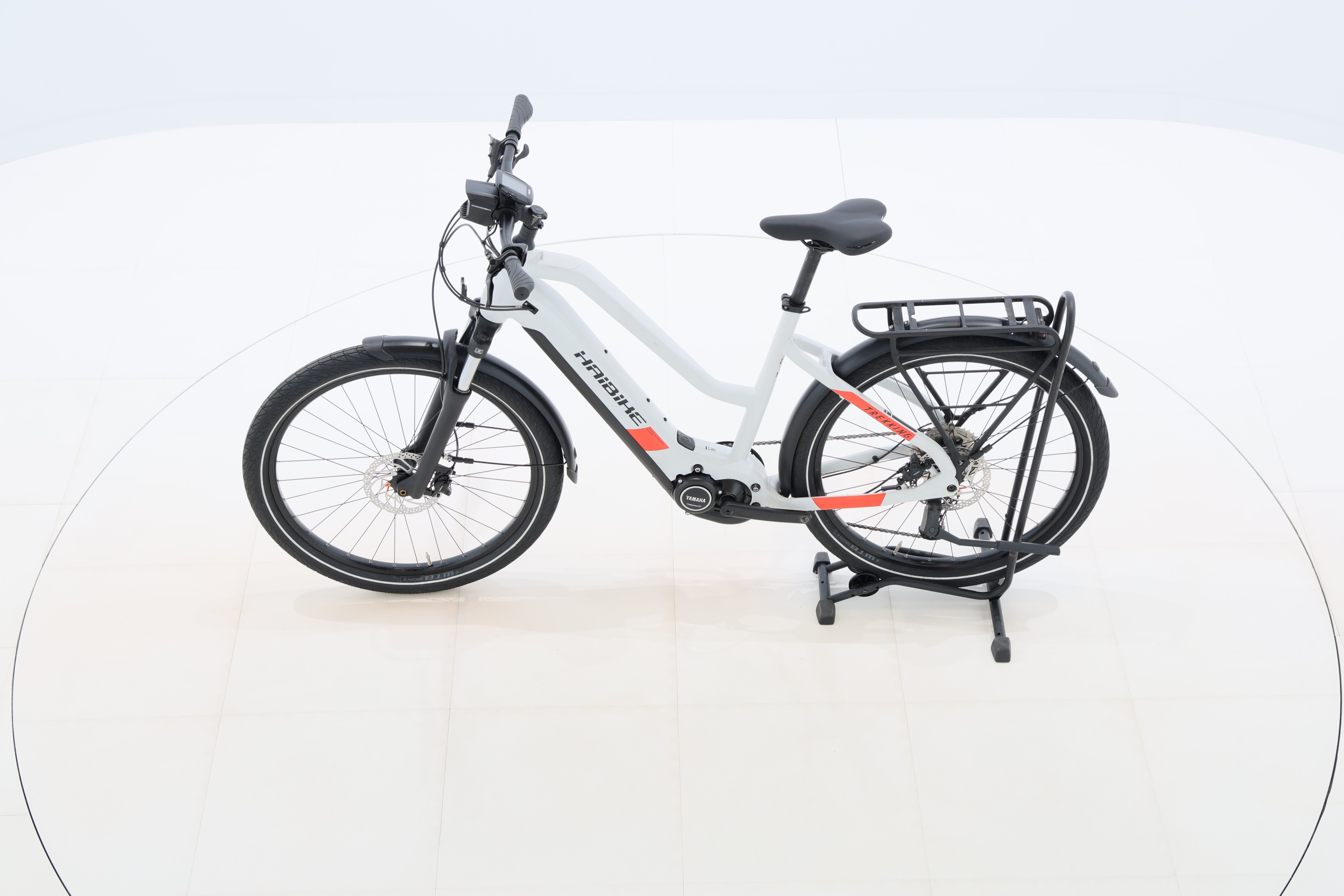 049222ef-59ce-4dc3-a28e-25f5dc3893c3