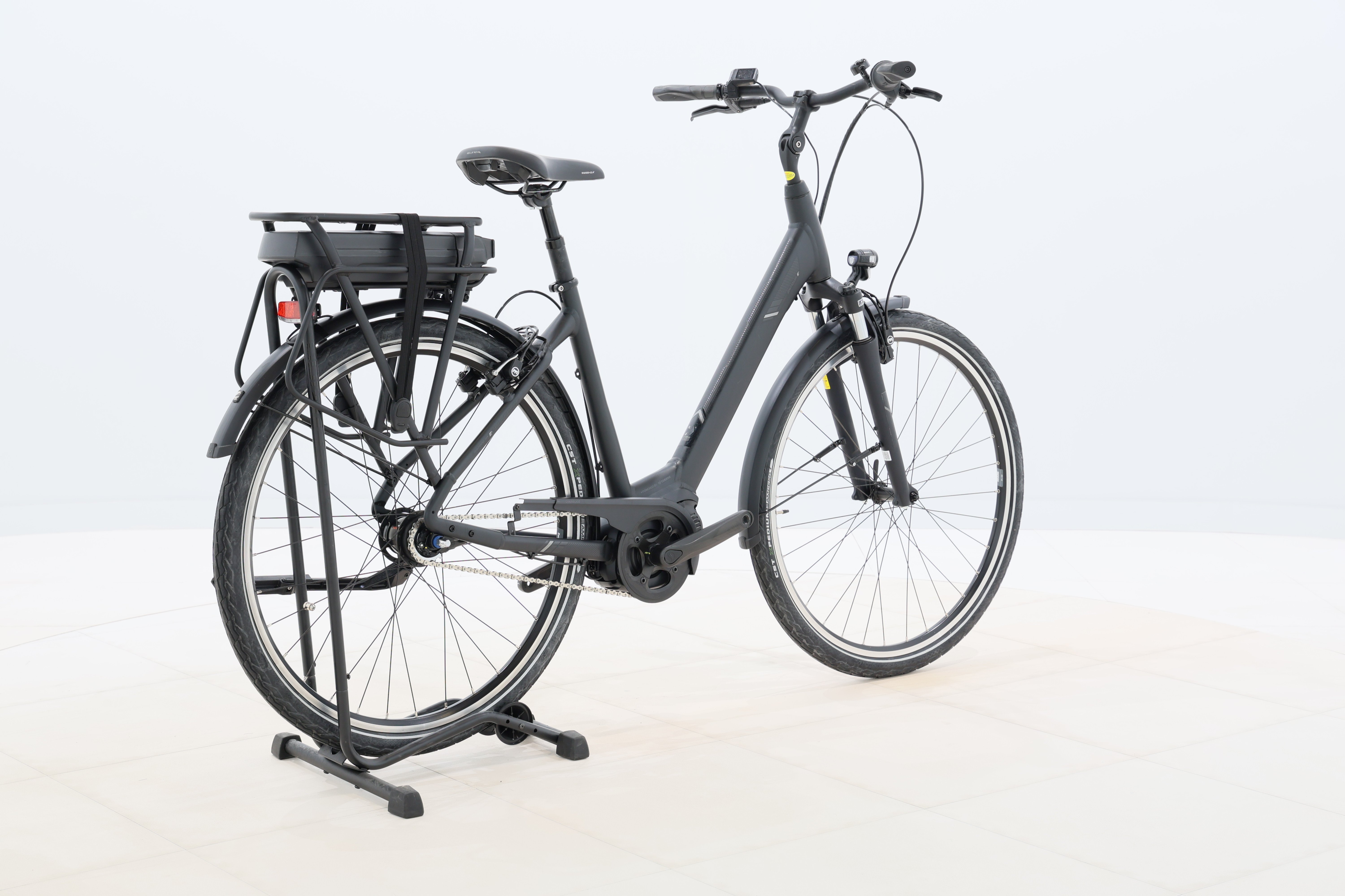 8dfdb5e8-b72f-49d4-b94b-18b04ba0c3b3