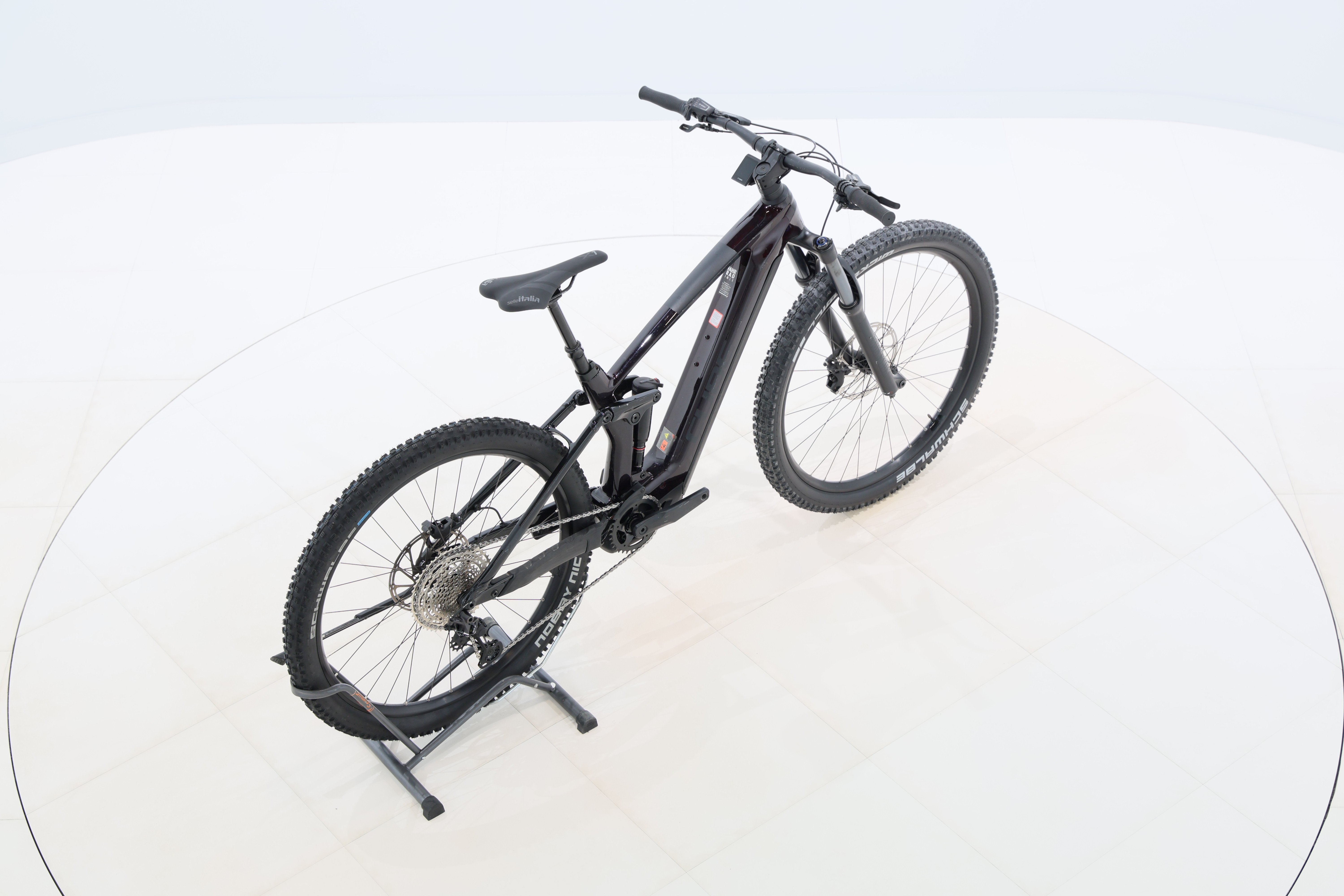 6f05d609-8874-4974-b9cb-4121f858faa9