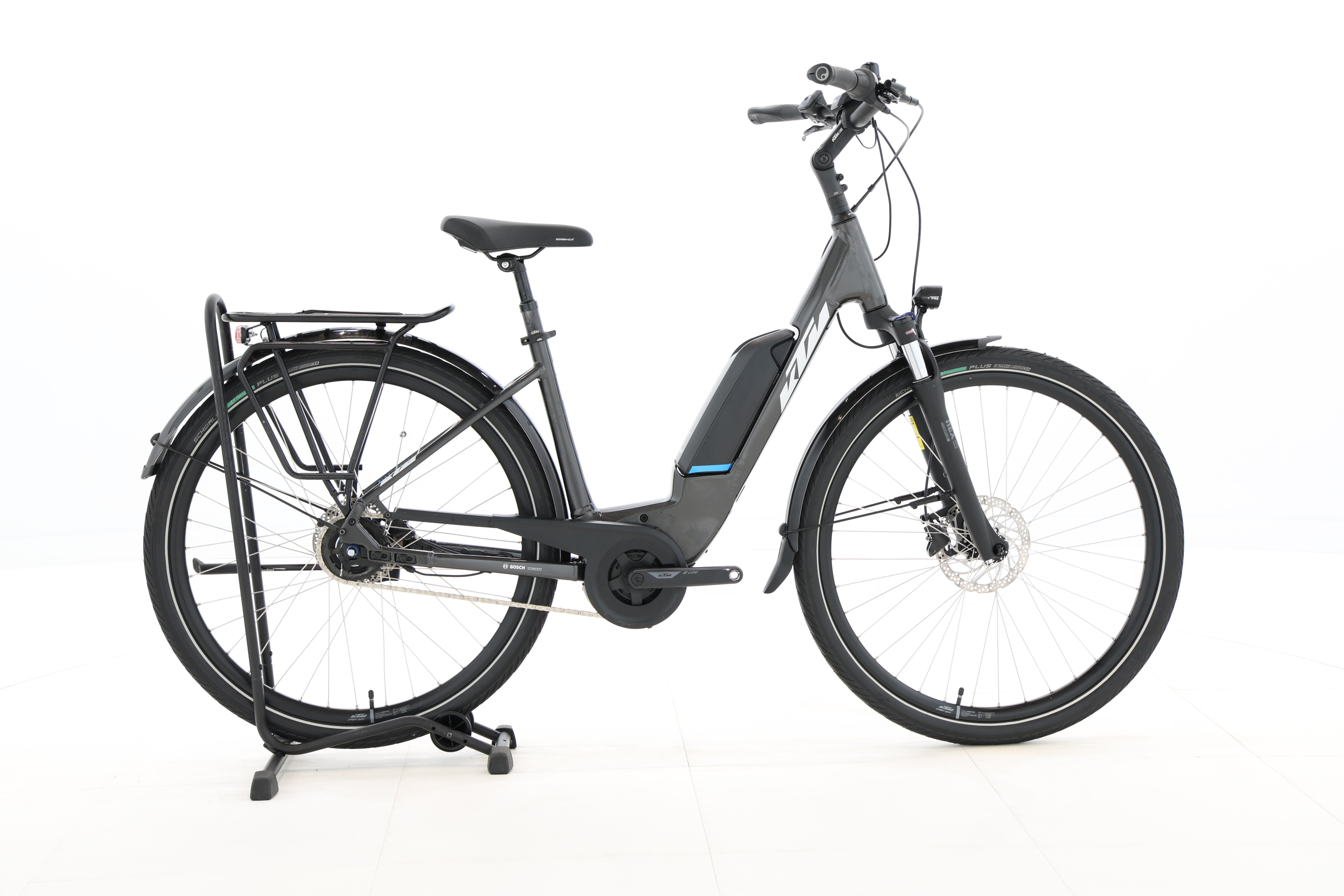 d876d946-ca43-46d2-9096-d4935d2e8171