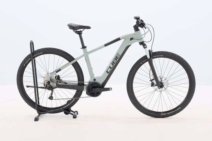 Cube REACTION HYBRID PERFORMANCE 500 2023