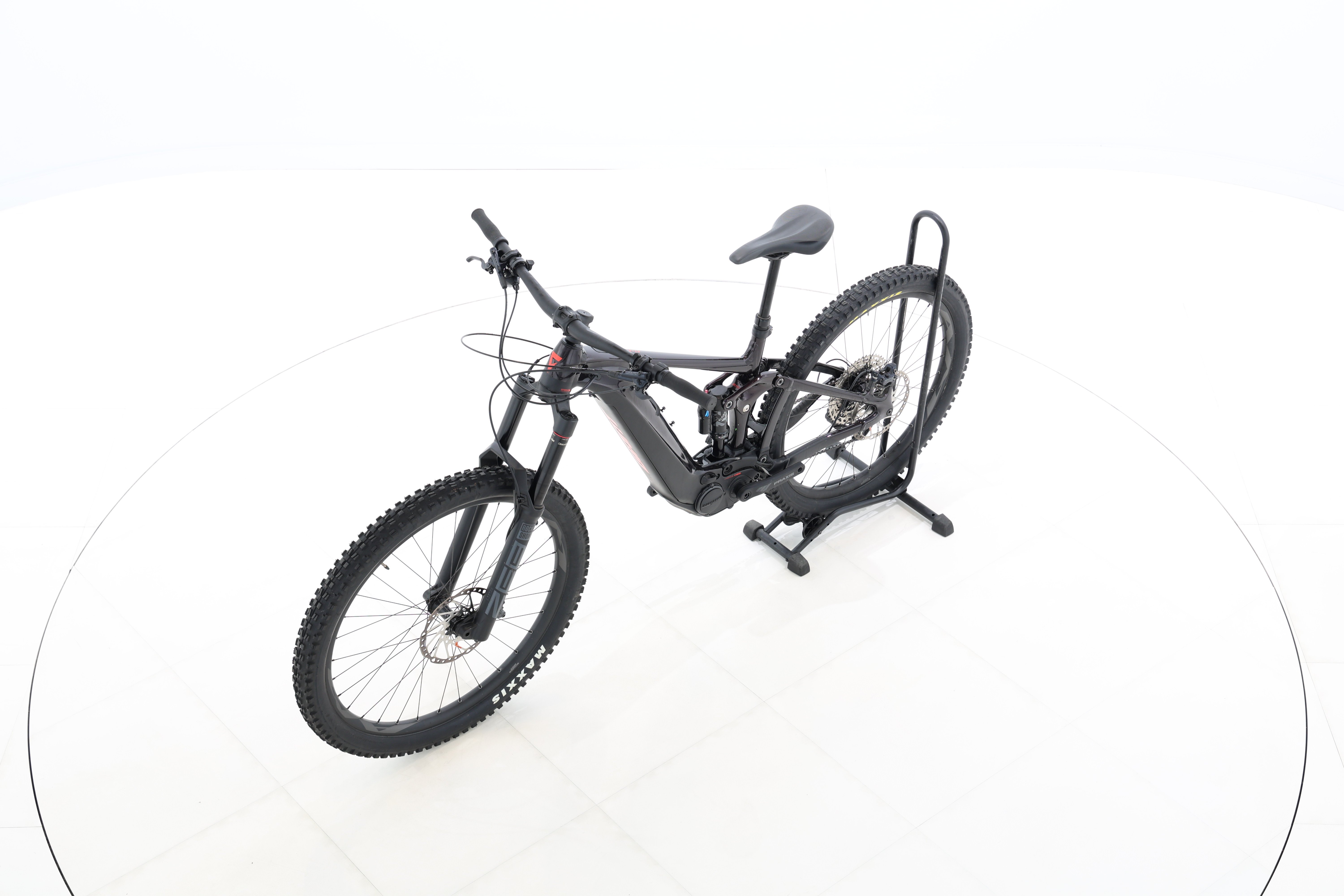 b8a30fea-78b0-4088-a704-c0918f139a66