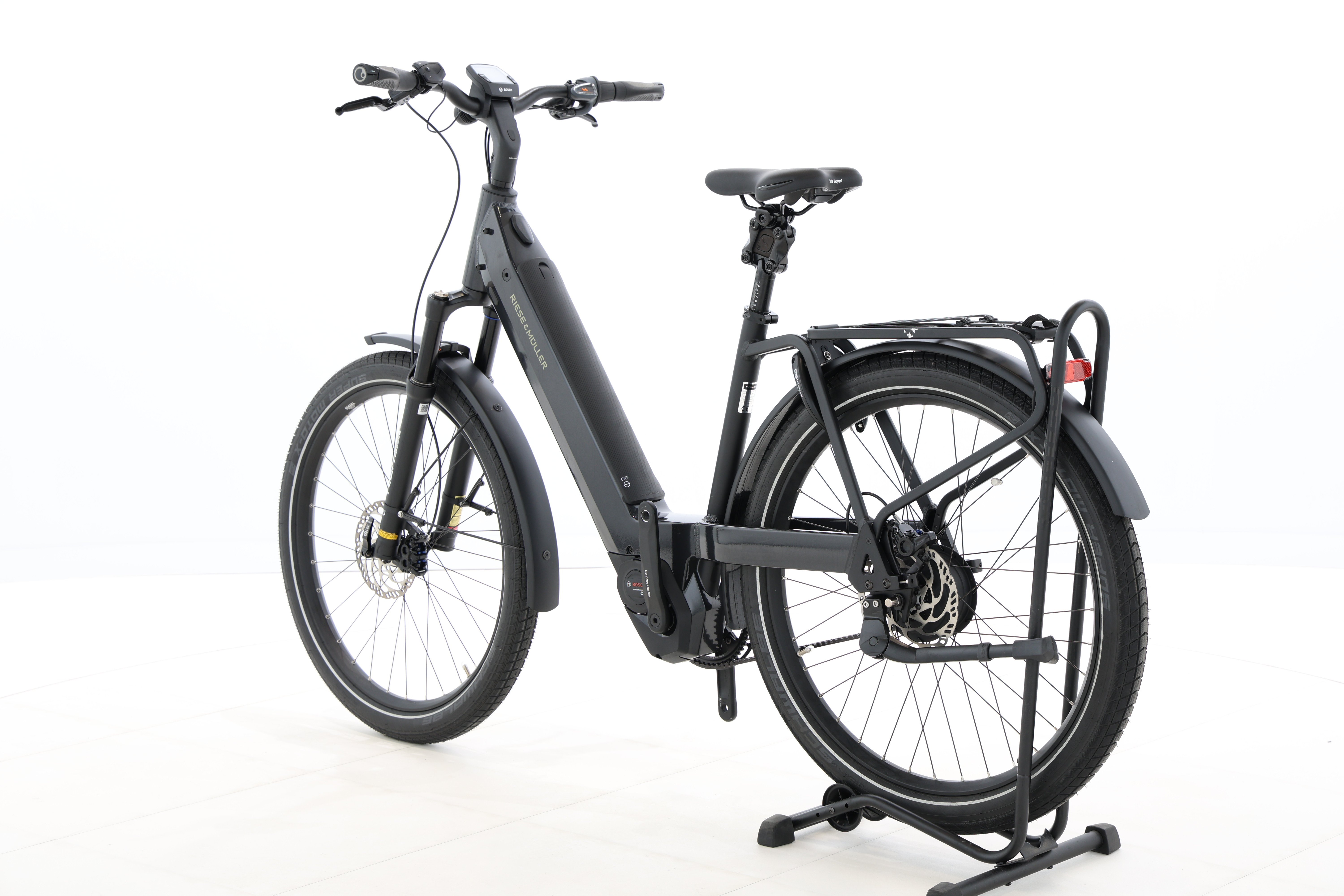 69ef9d38-a684-4ff4-afd0-2bda6af8999c