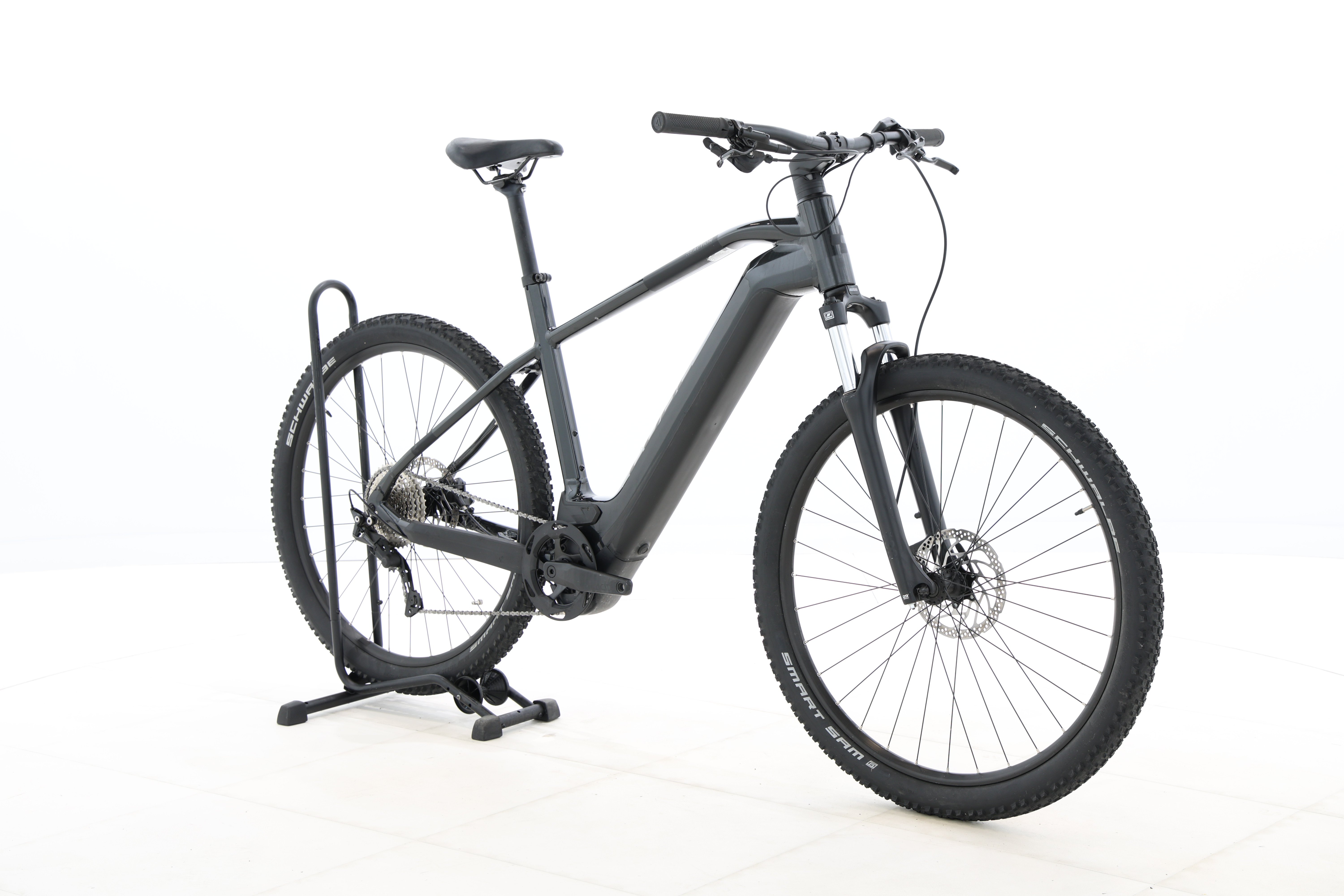 e8b8a273-be8c-4c3f-a7d0-606966d20af4