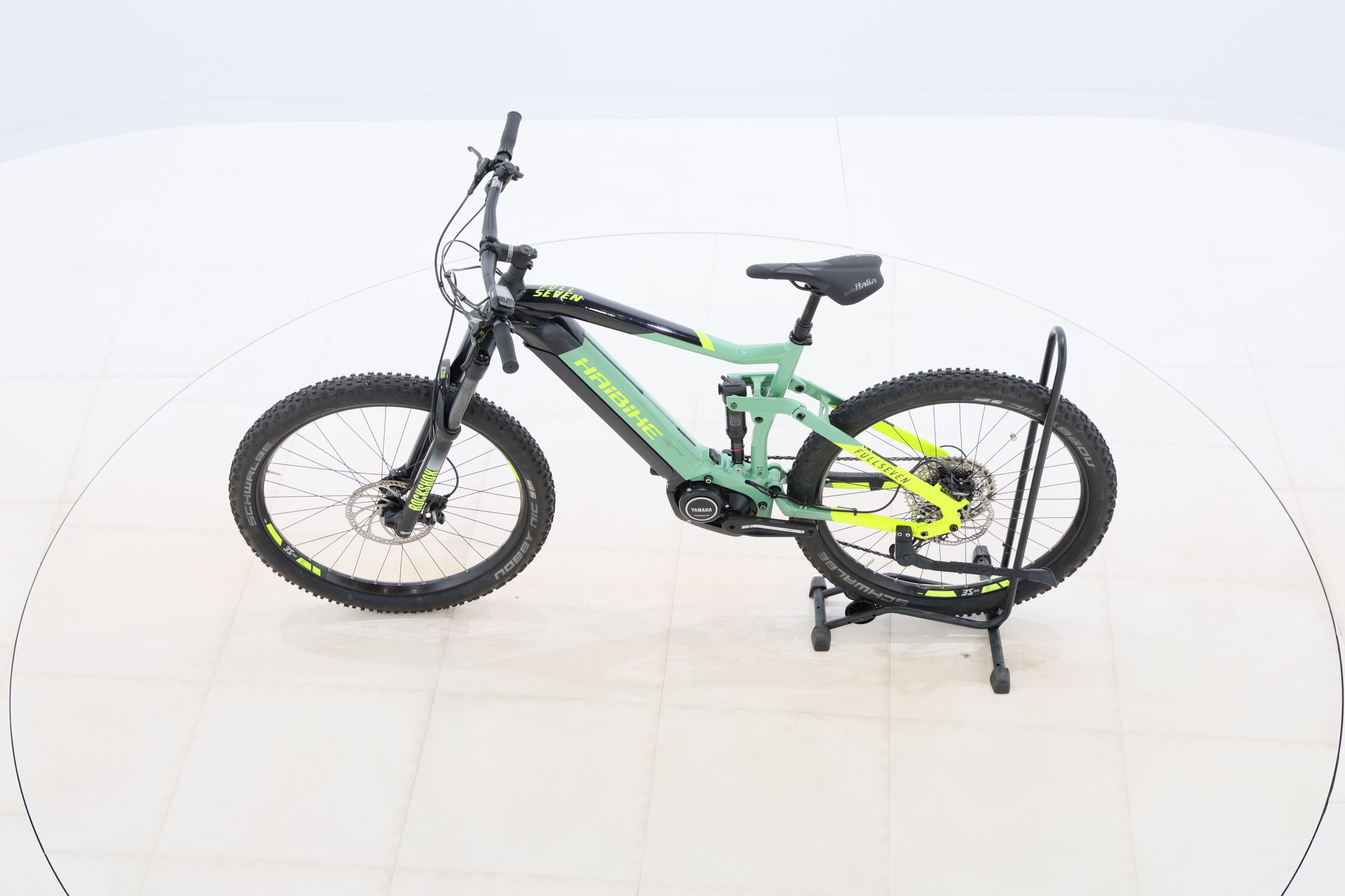 e3d2d1b9-20dd-4d86-90a4-85ee45745024