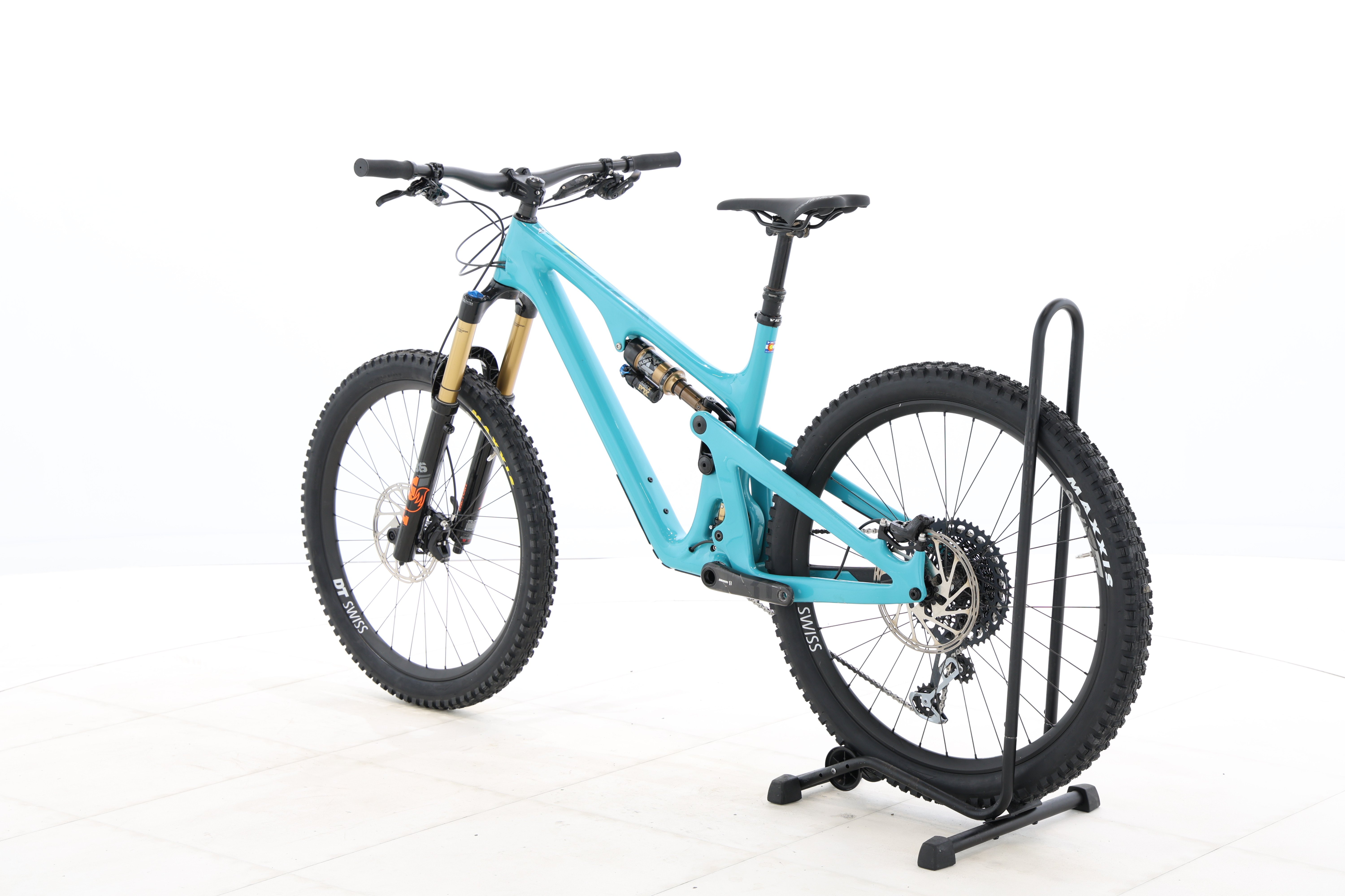 d84f4eac-15e4-4f44-83ed-af95c5c8b651