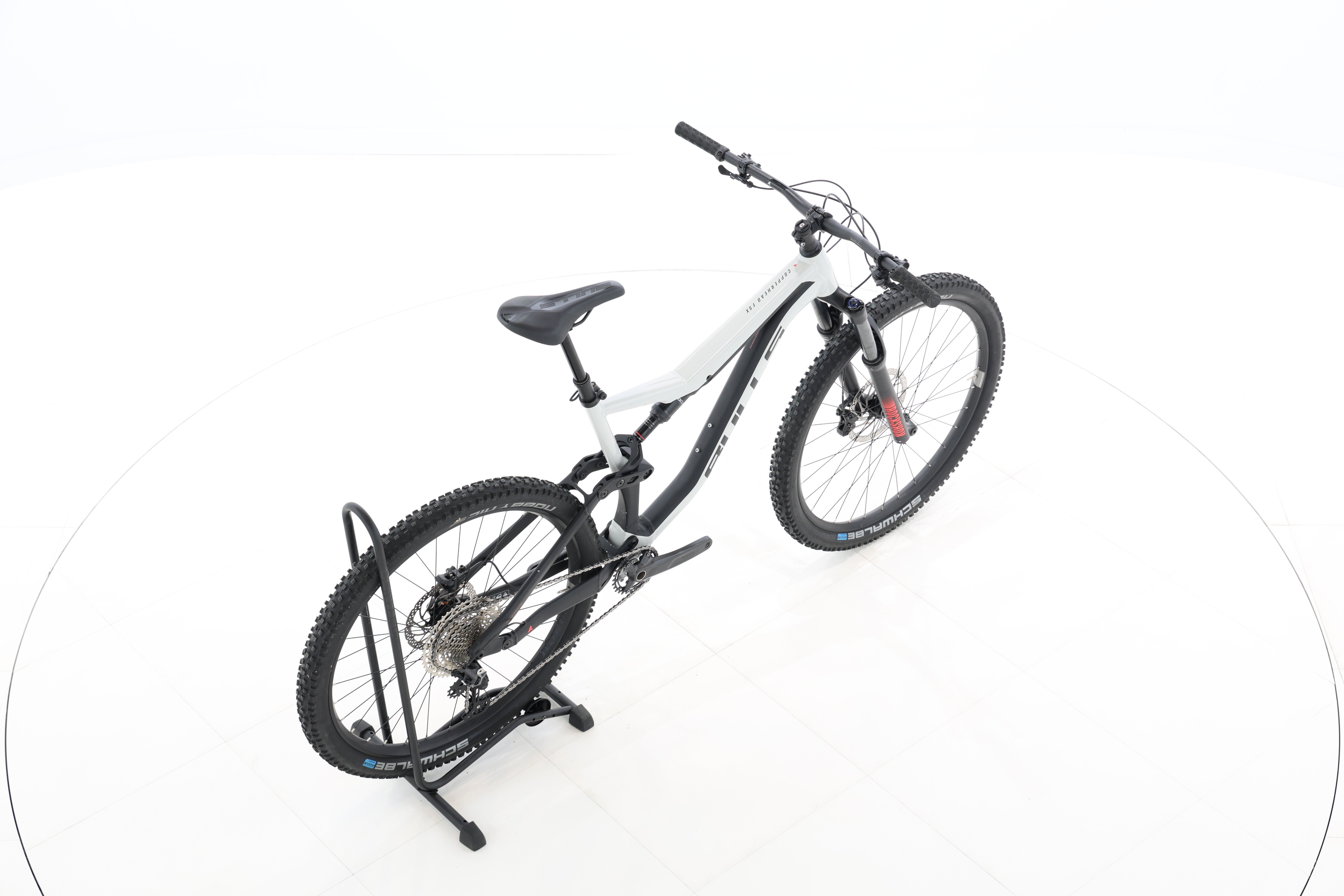 aa84c80e-e76c-4f20-9ef1-f69fa25e2336