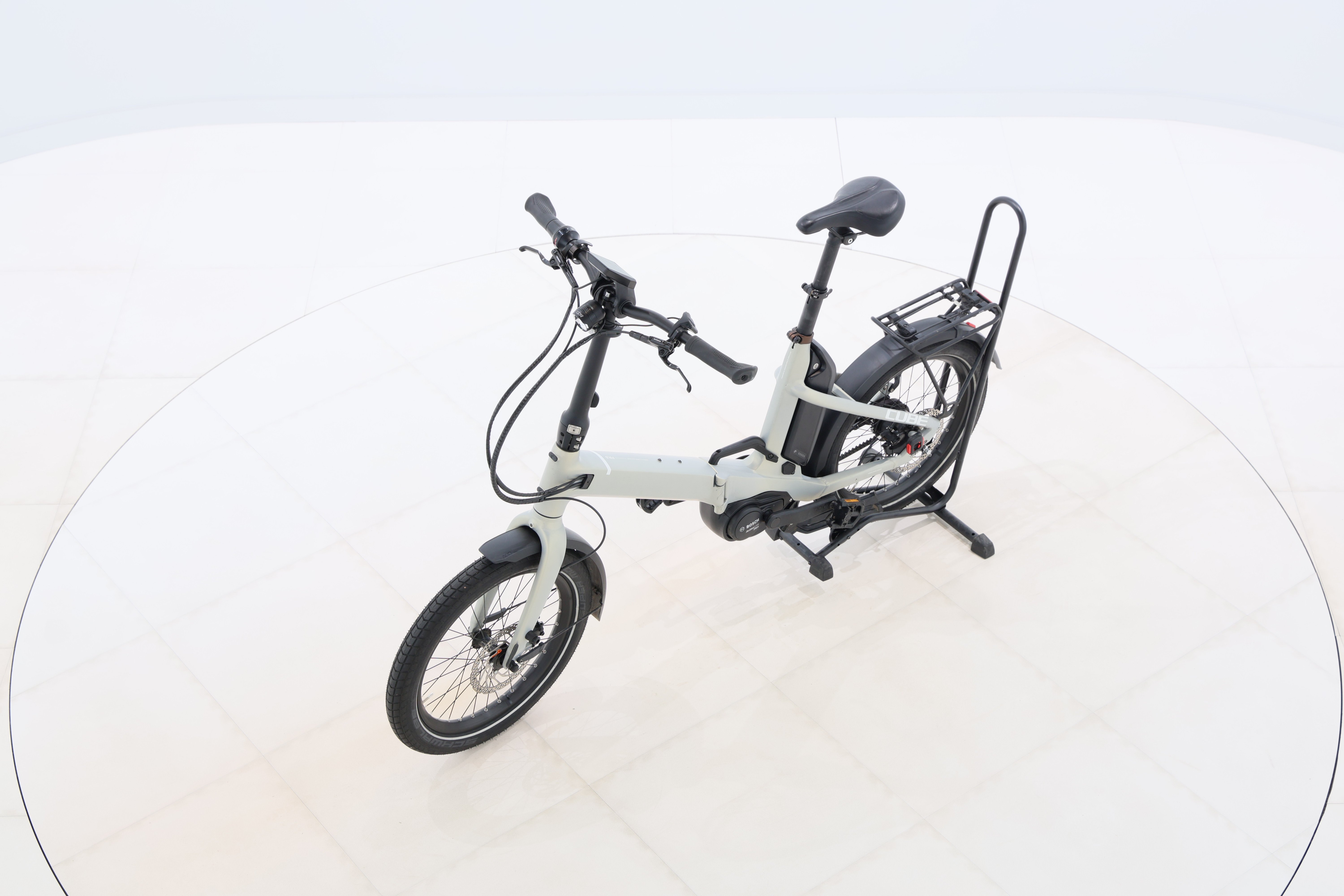 3a5668f1-a7f7-4834-9a8e-6d7a5f30fa92