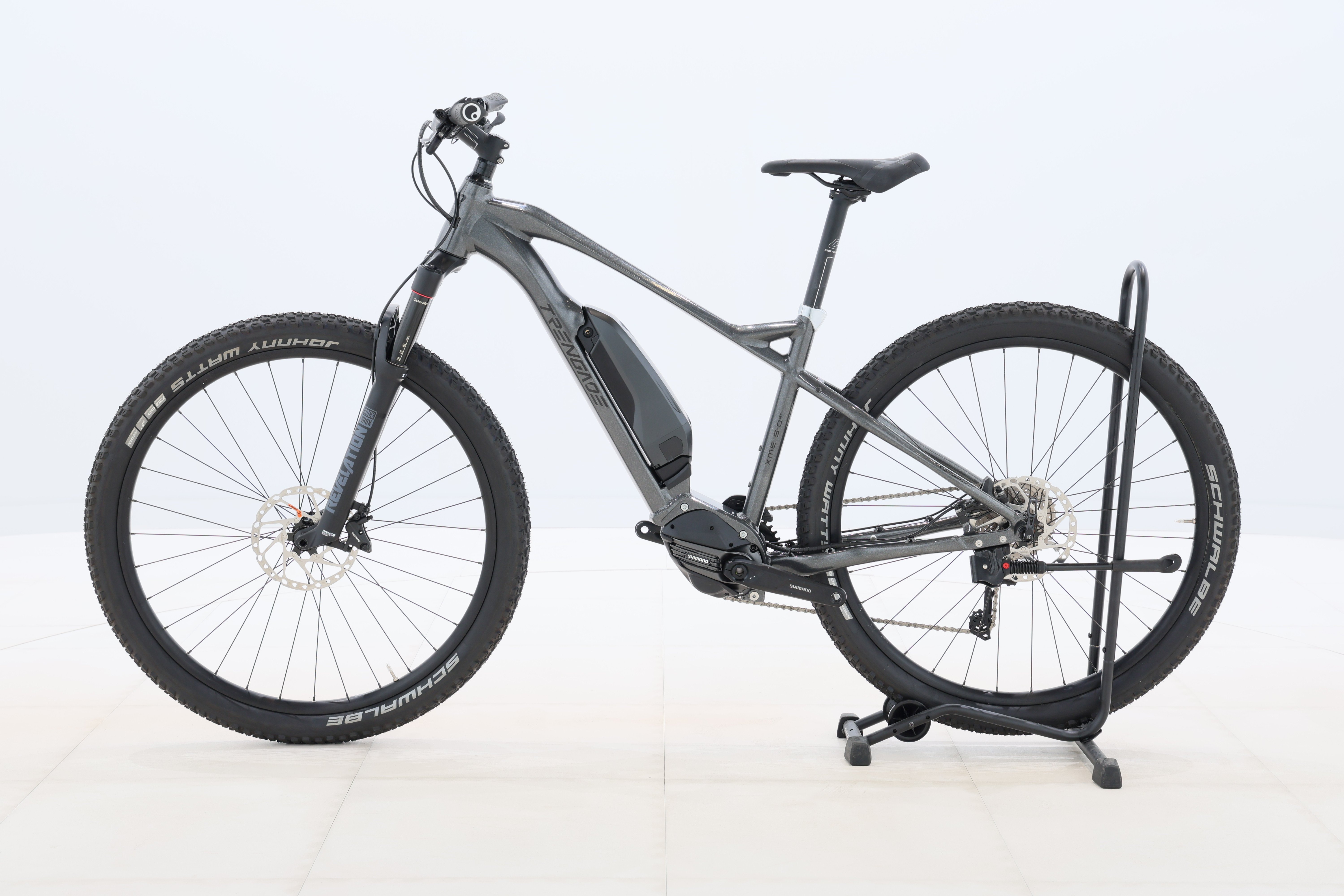 d8ce9a36-4b0c-42c6-a347-878382b450ca