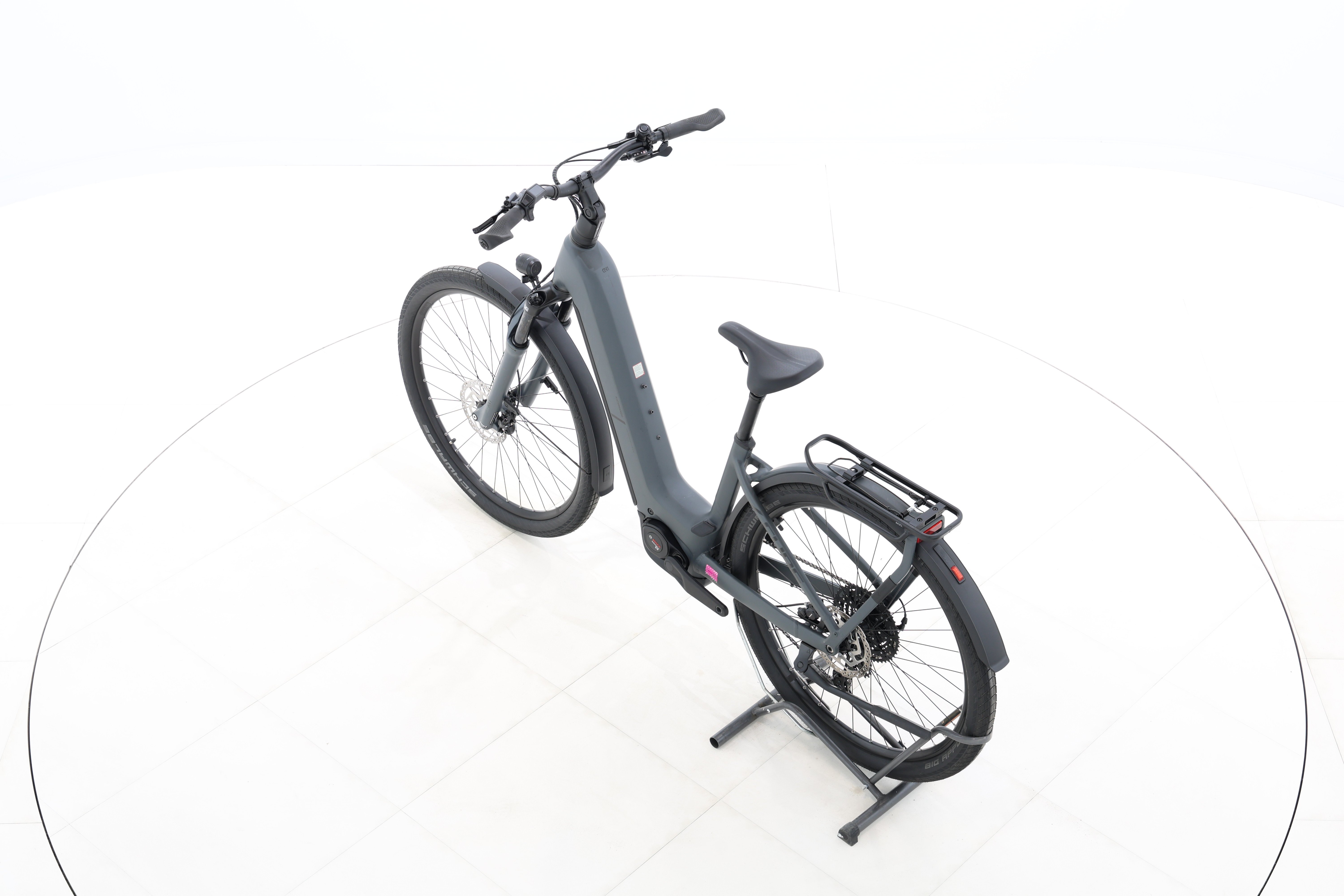 53f6e0b3-c128-426b-9ab4-bfc85a082e2c