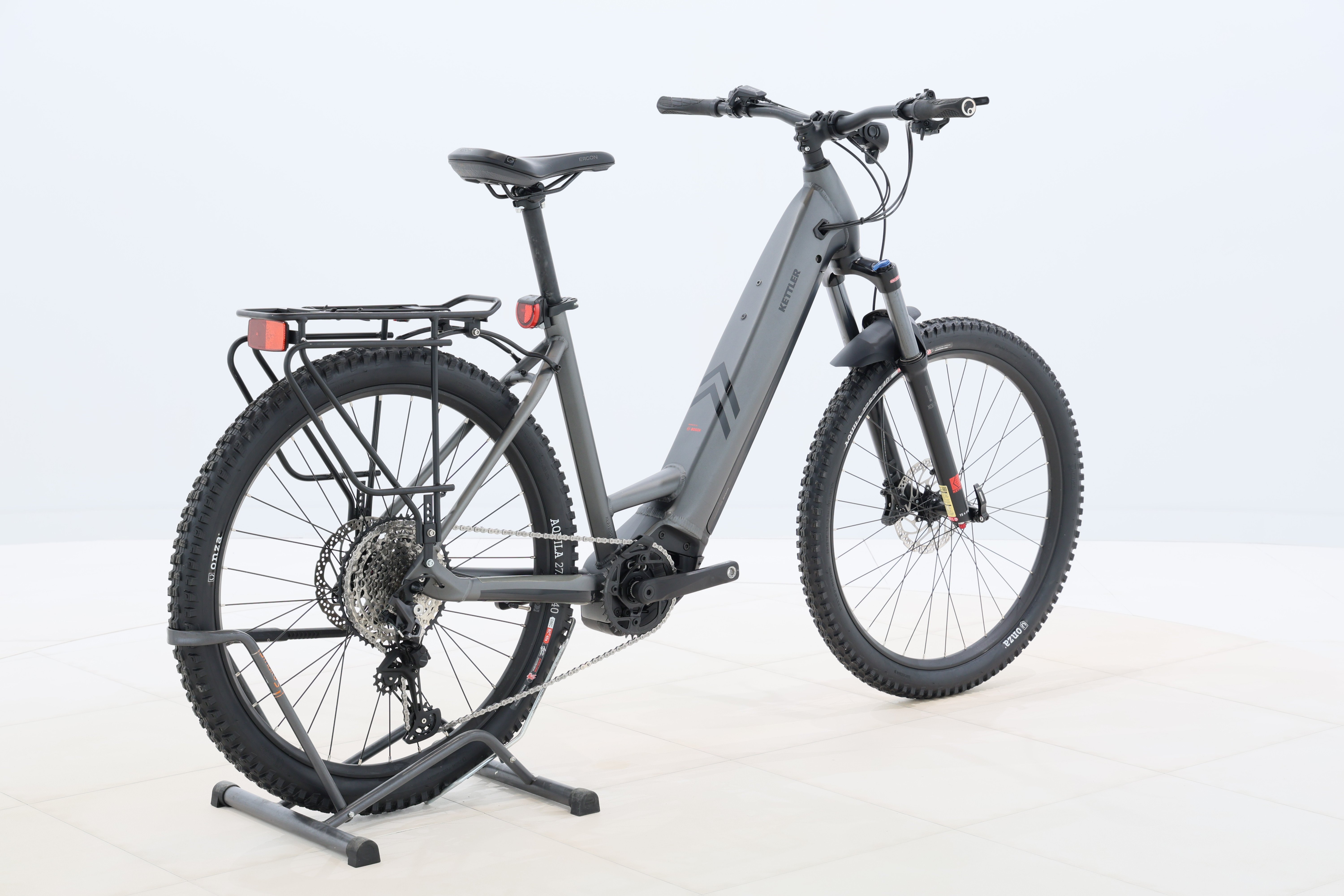 7e0a527e-66d3-4b0e-9cf9-d20a22574e18