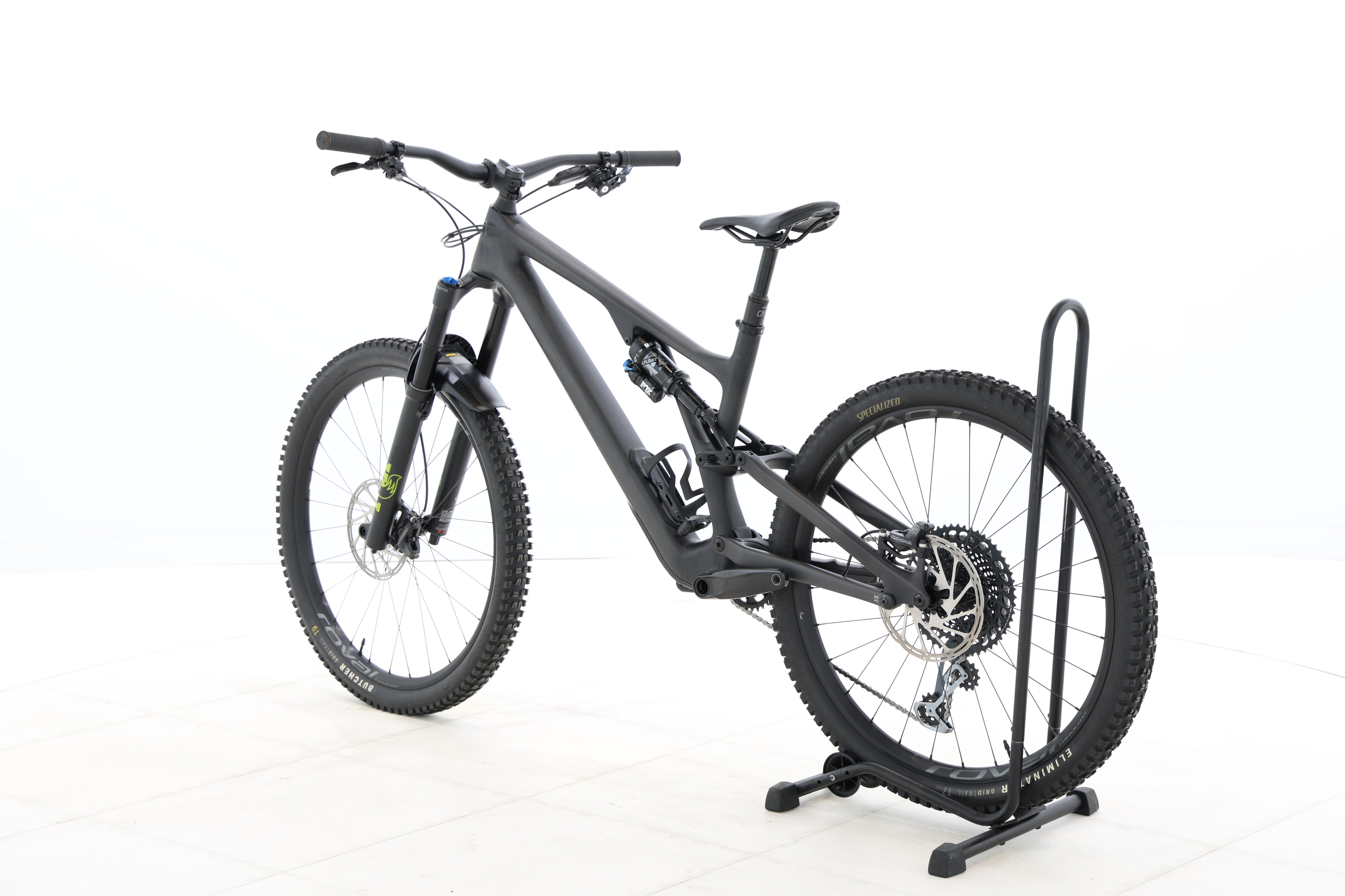 4cb3b811-4a74-49b8-a547-a02980595160