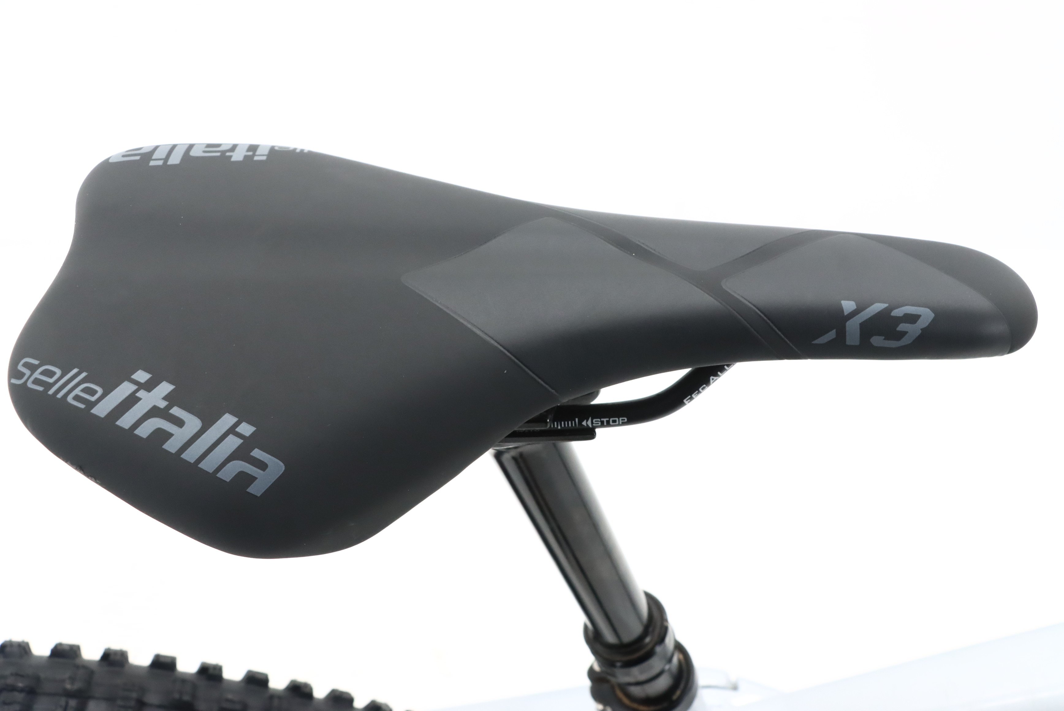 536ecb79-cfc7-4d0d-8e74-2a808e2f7fe2