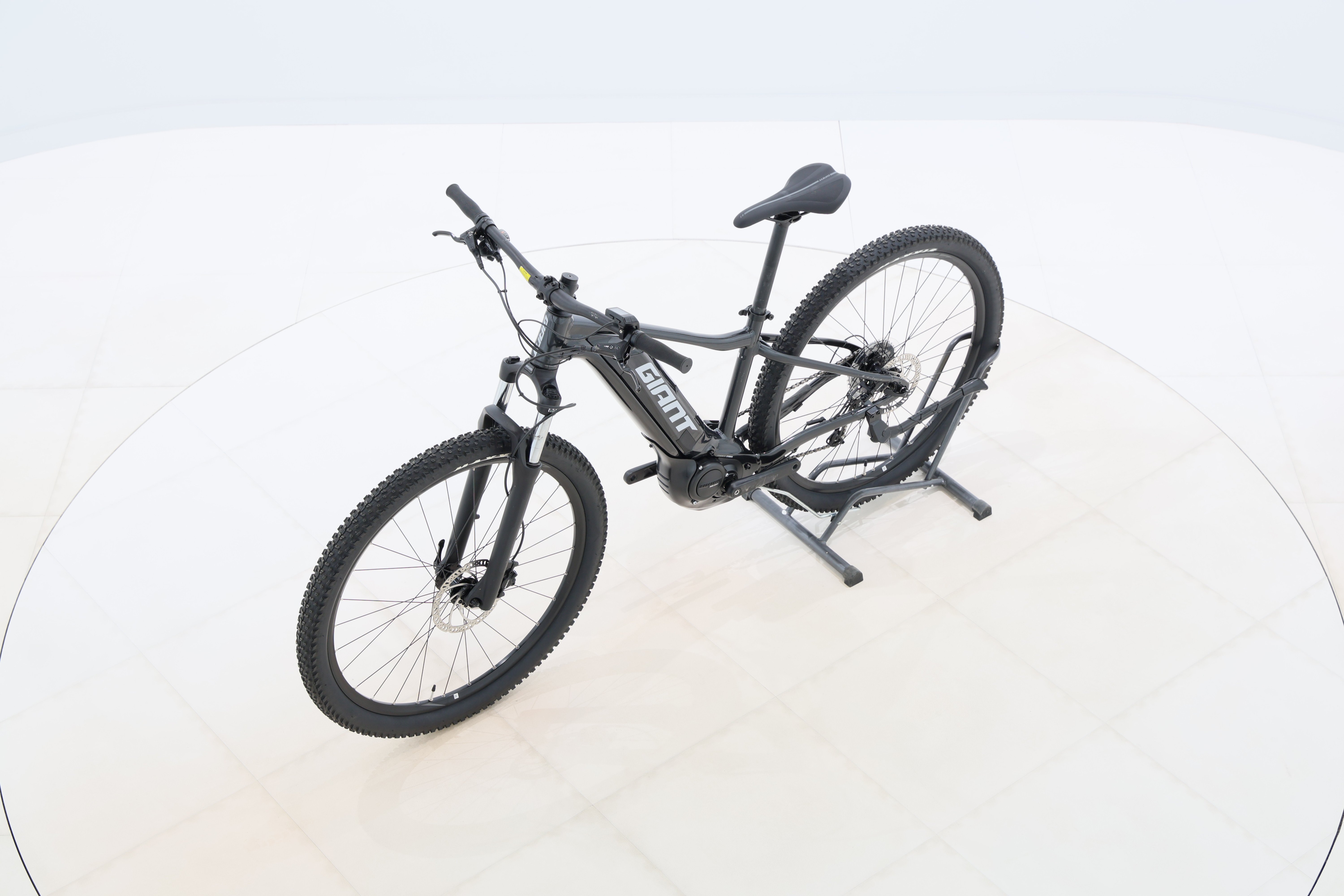 8ca51f0c-3adb-488b-af13-ffd866a5c5bc