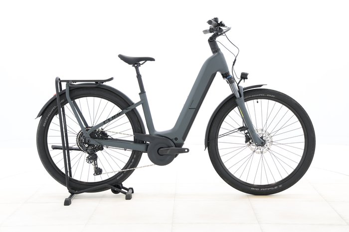Cube Kathmandu Hybrid ONE 800 2025