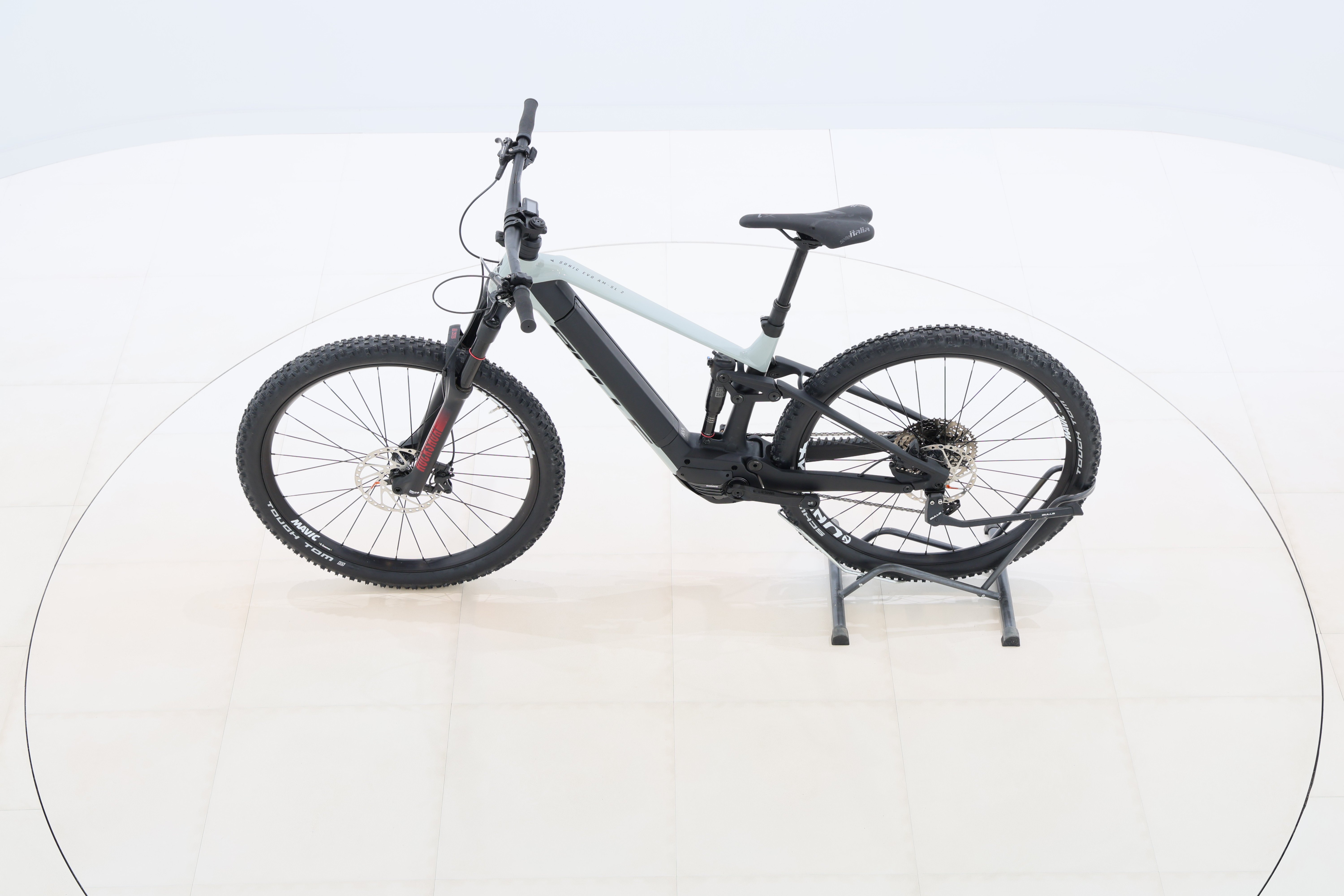 6bbdfcfe-020a-4d4c-9f2f-4b9a496fda8a